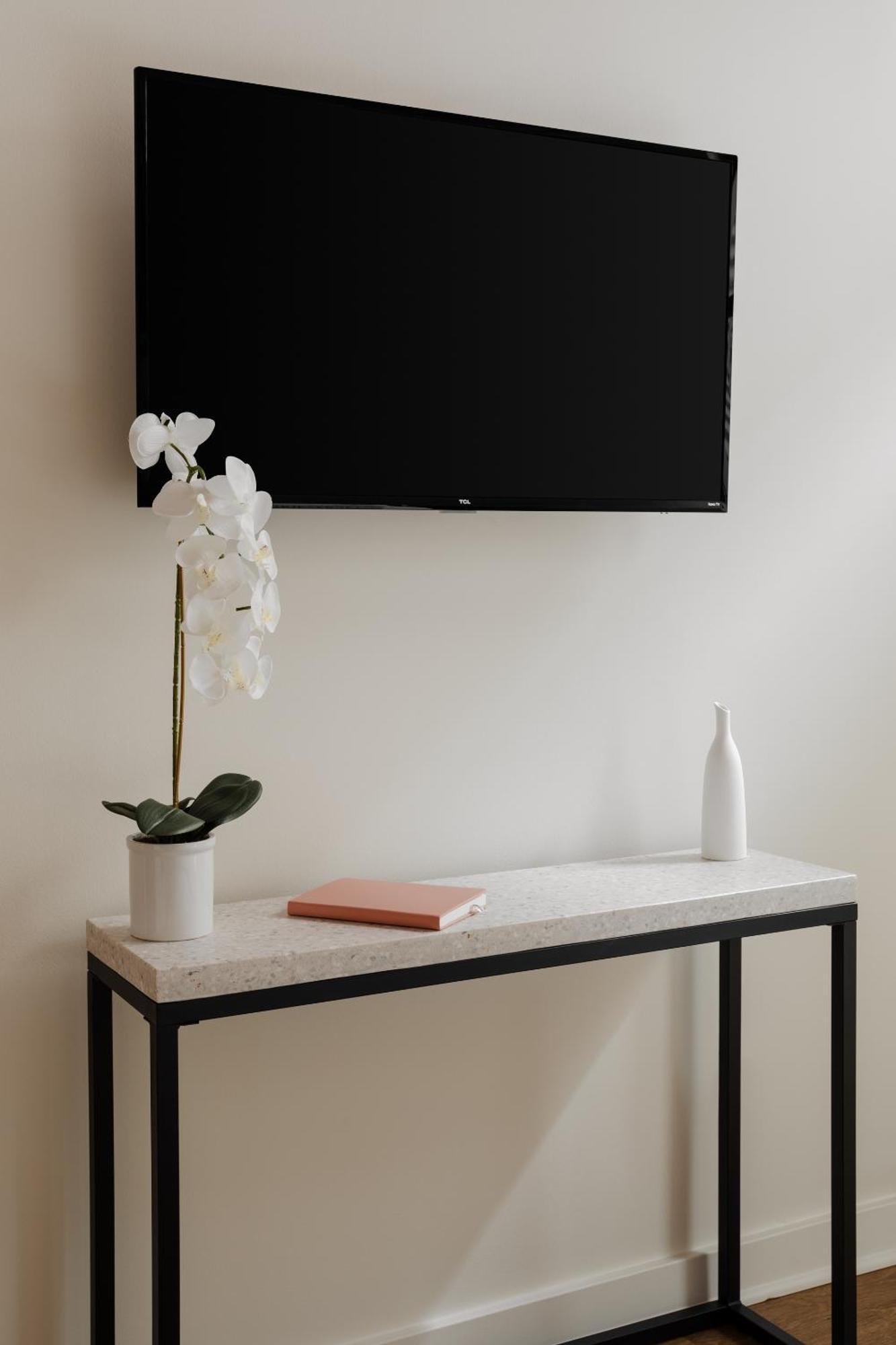 Hotel Found River North 3*