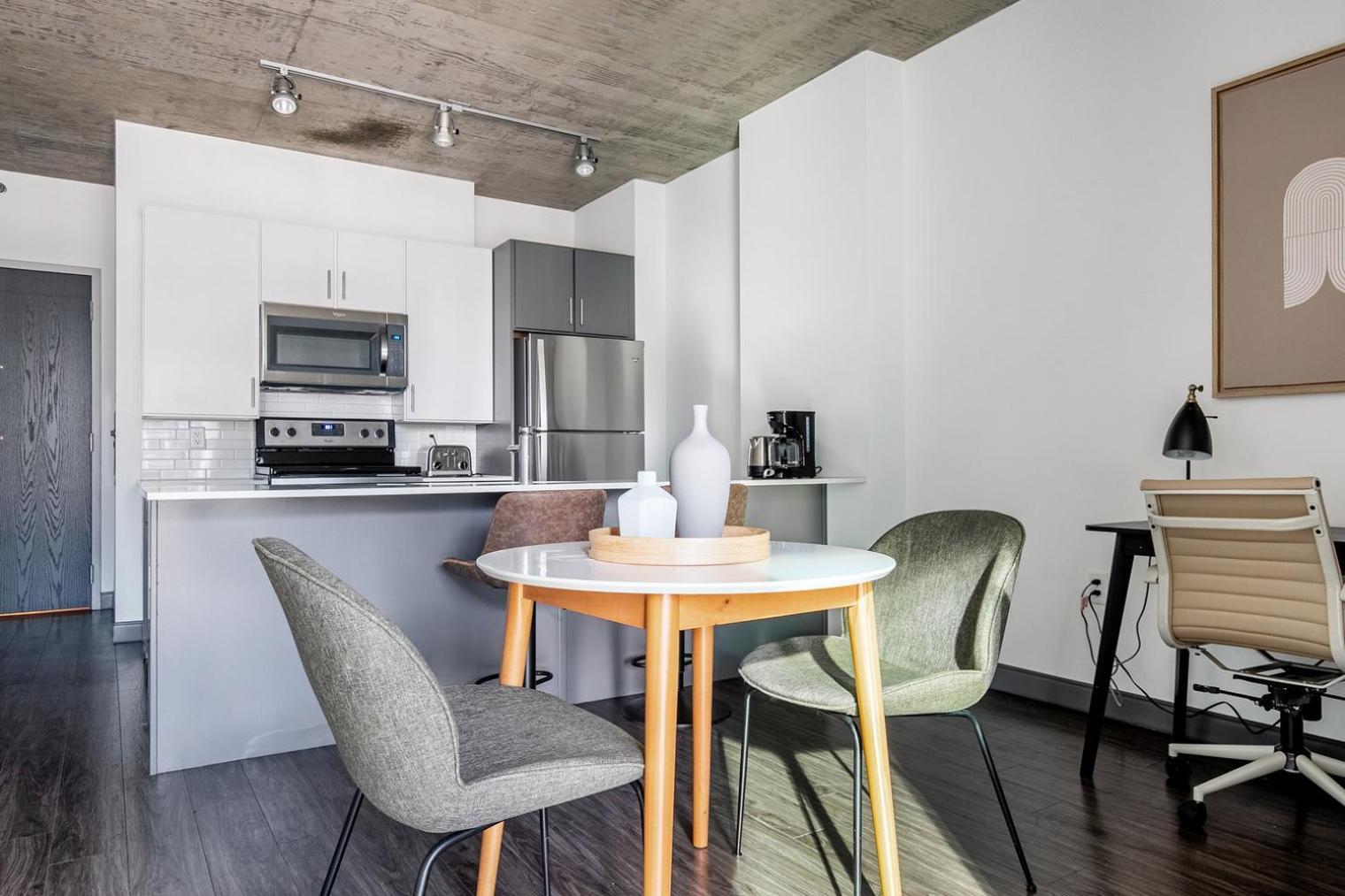 Blueground The Loop Pool Gym Nr Willis Chi-1177 Chicago