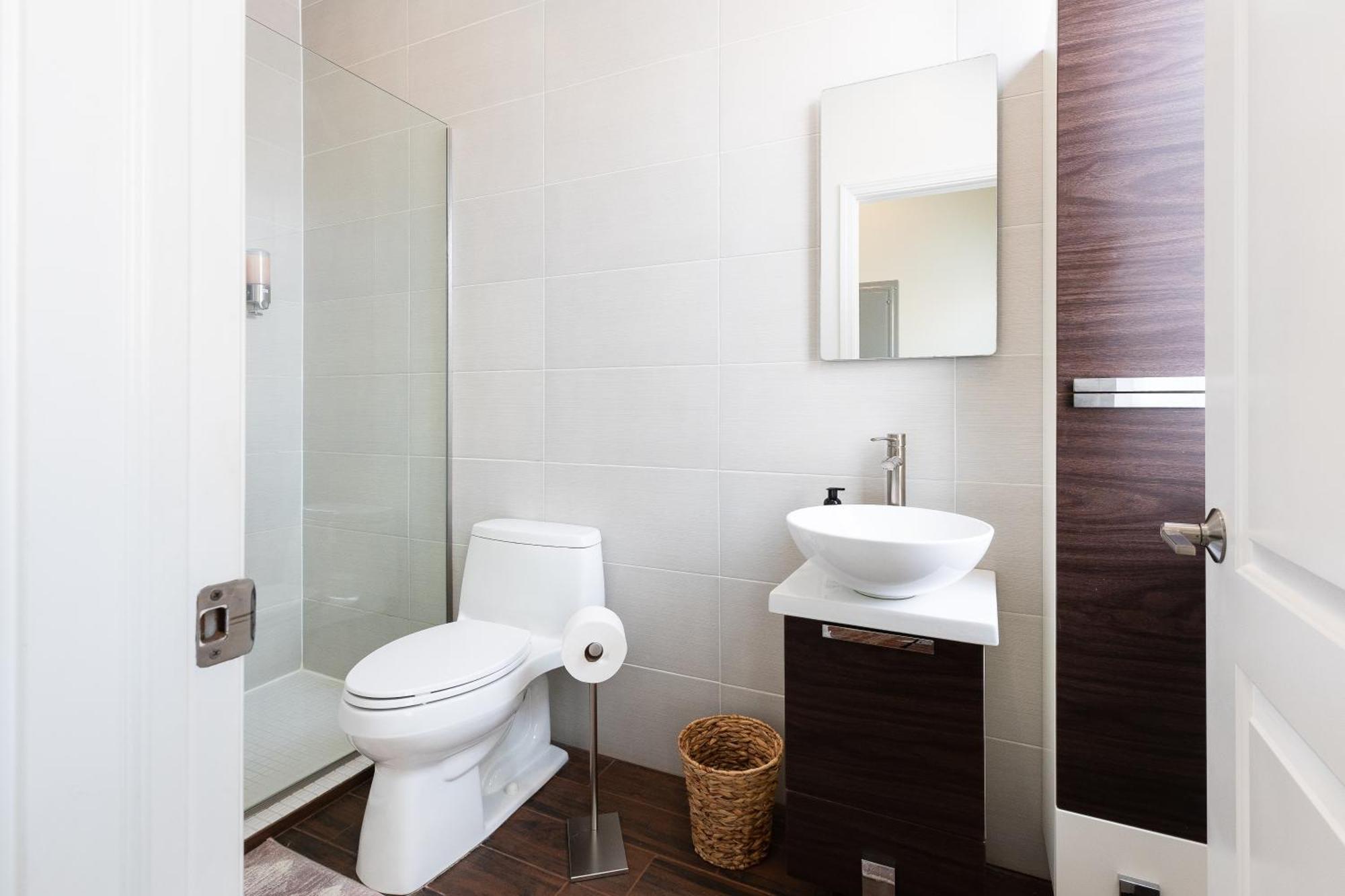 Uptown Bright & Modern - Steps To Lake, Train, Amazing Food & Free Parking Chicago