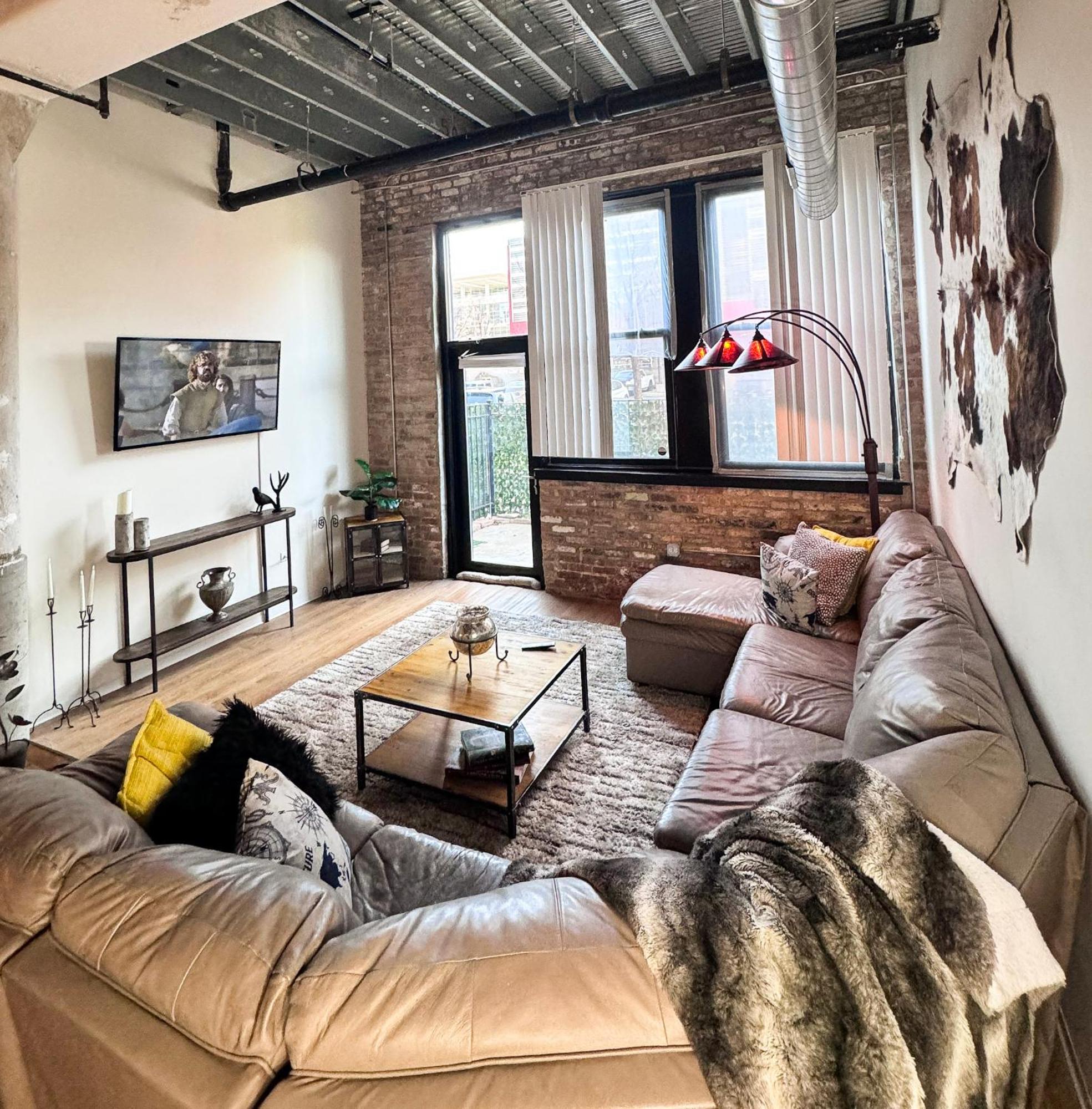 Luxery - Themed Units! Close To Downtown, Mccormick Place & Wintrust Arena * Chicago