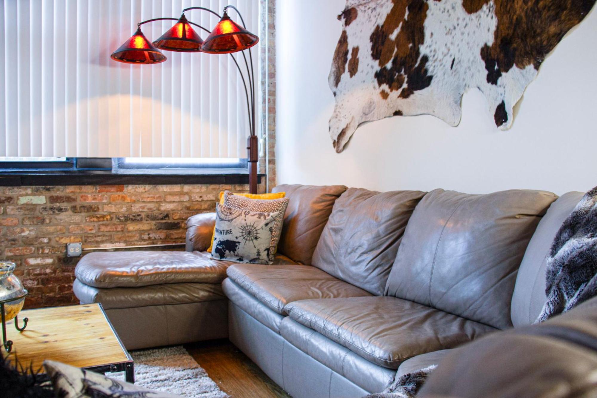 Luxery - Themed Units! Close To Downtown, Mccormick Place & Wintrust Arena *