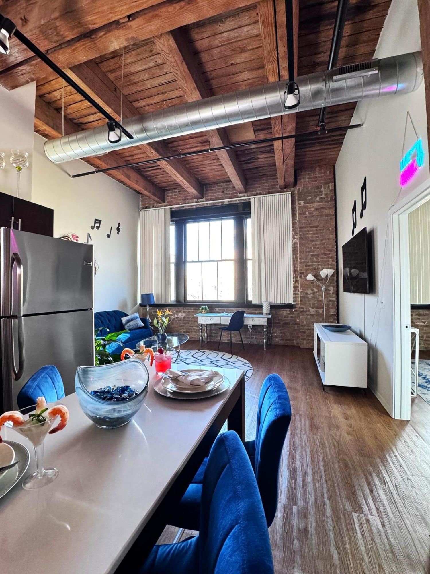 Luxery - Themed Units! Close To Downtown, Mccormick Place & Wintrust Arena Chicago