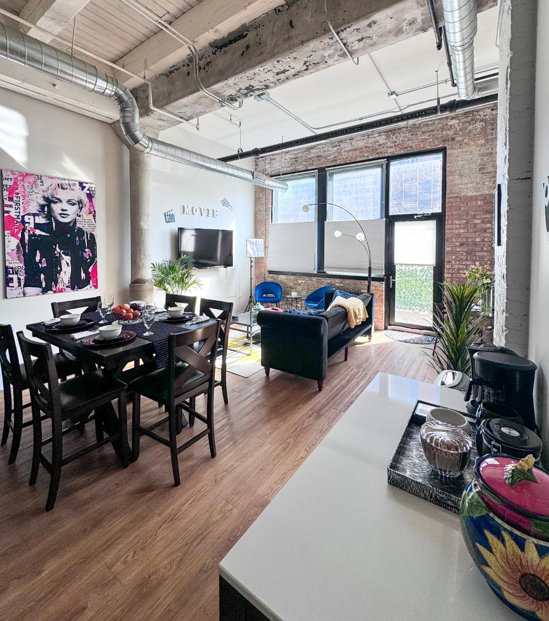 Luxery - Themed Units! Close To Downtown, Mccormick Place & Wintrust Arena Chicago