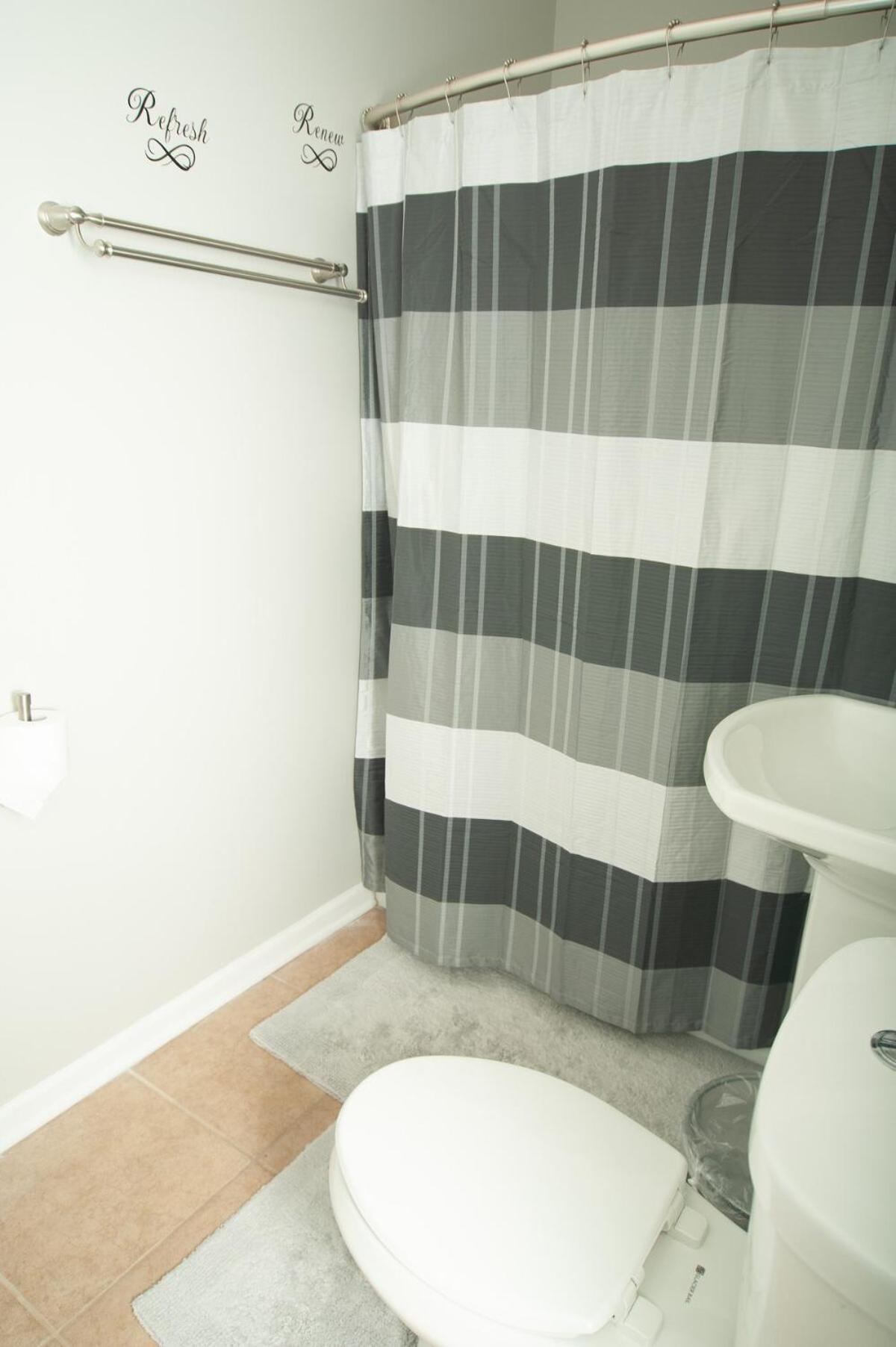 7 Star The Malia Oasis 3br 1 Half Bath Office Space