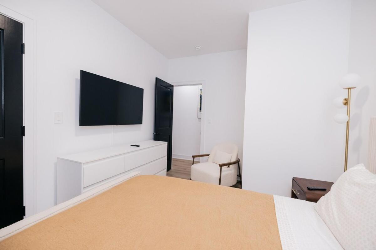 Parisian Retreat 6min To Main Quandrangle U Of C * Chicago