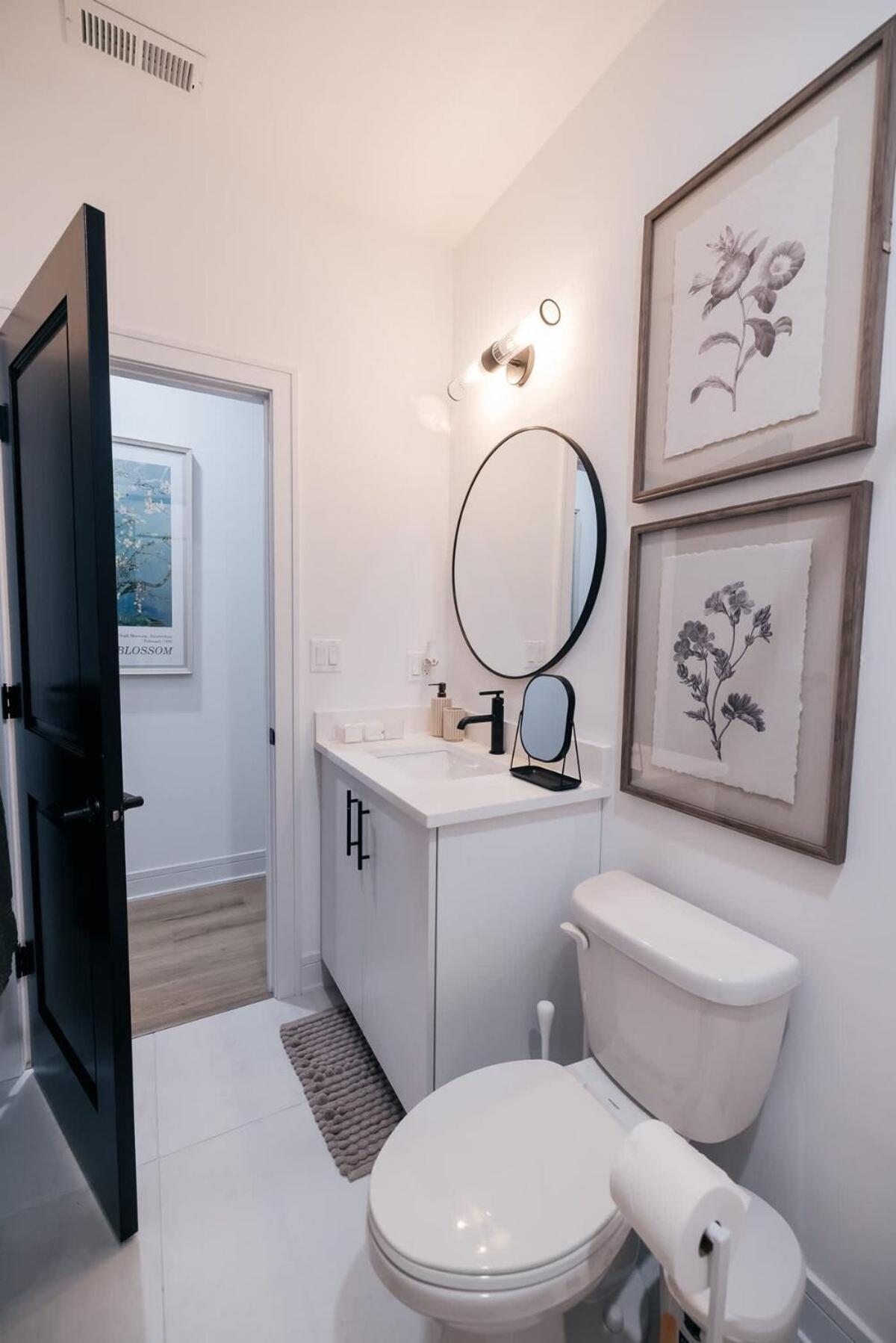 Parisian Retreat 6min To Main Quandrangle U Of C *