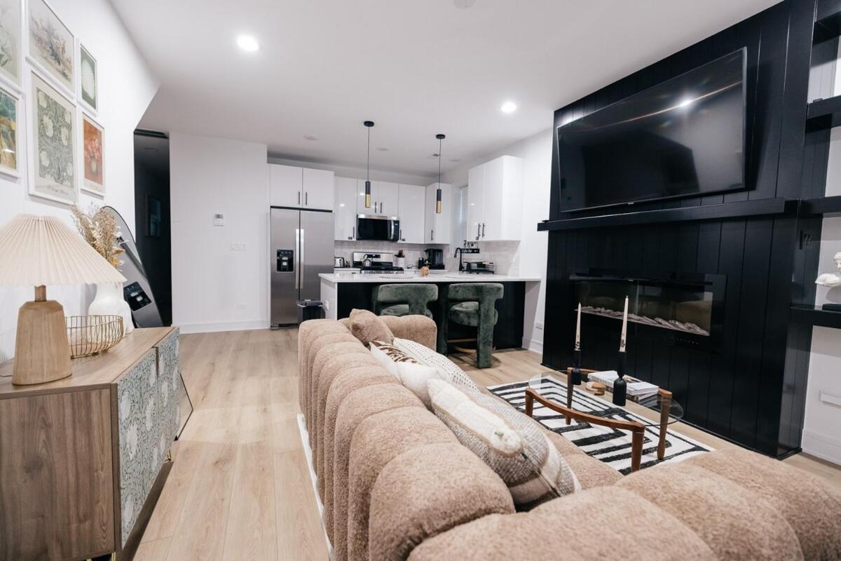 Parisian Retreat 6min To Main Quandrangle U Of C *