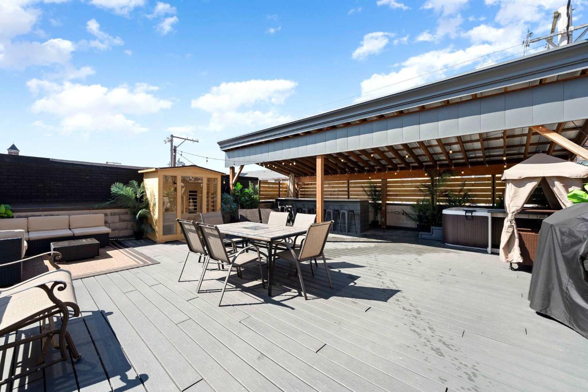 Mid-century Gem By United Center Casa de Férias