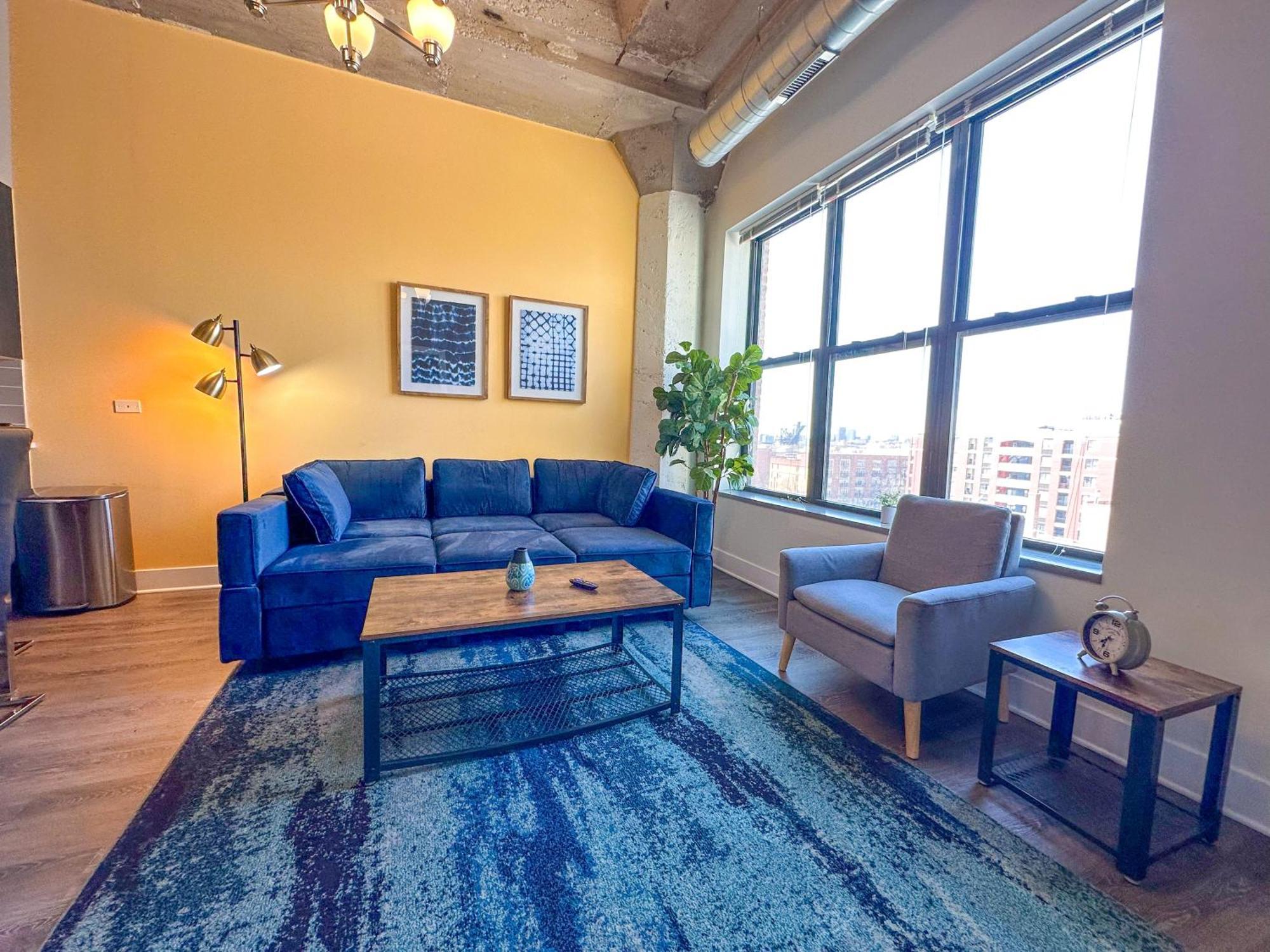 Chic Cozy 3br Michigan Avenue Spacious Close To Iconic Landmarks & Attractions Apartment *