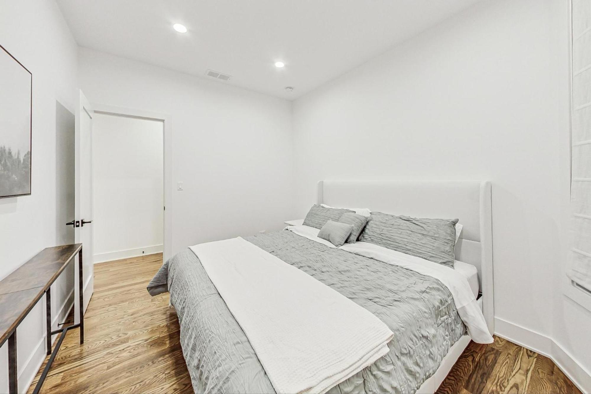 Luxurious Lincoln Park With Gourmet Kitchen Chicago