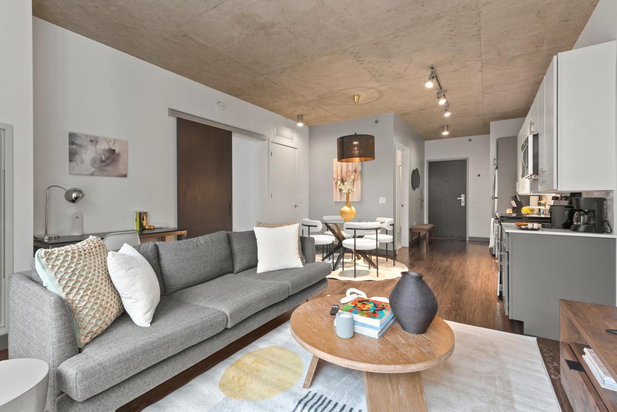 Linea Luxury Living With Indoor Pool And Rooftop Views In The Loop * Chicago