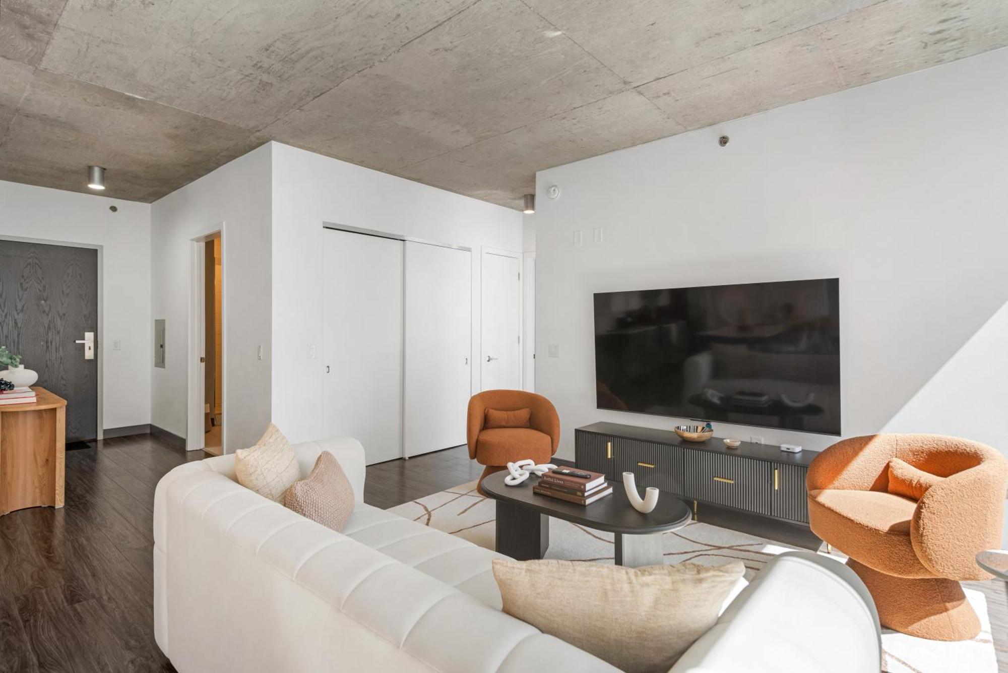 Apartment Linea Luxury Living With Indoor Pool And Rooftop Views In The Loop *