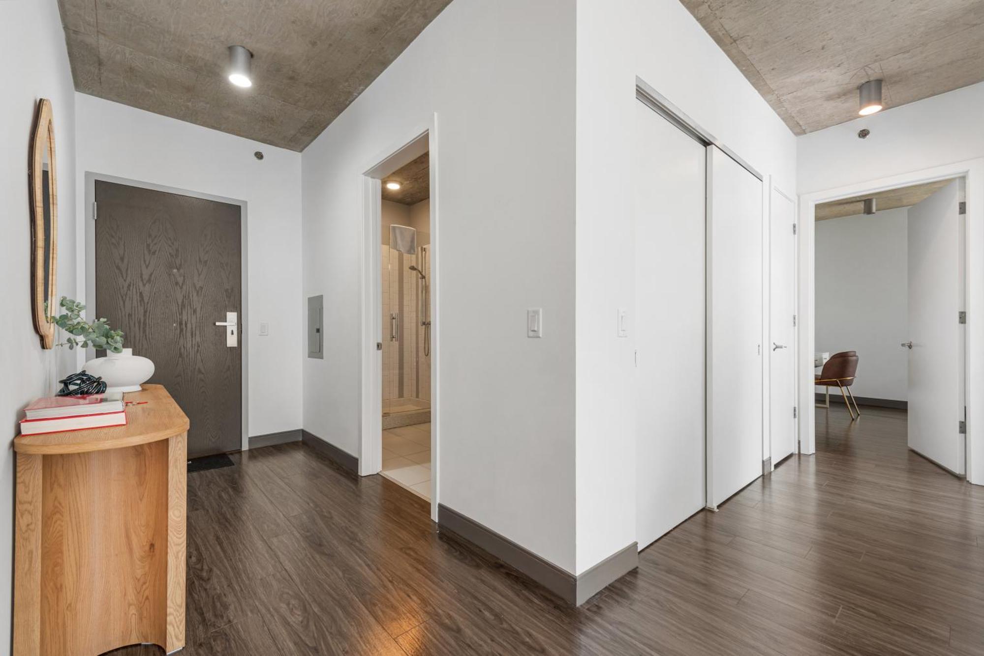 Linea Luxury Living With Indoor Pool And Rooftop Views In The Loop *