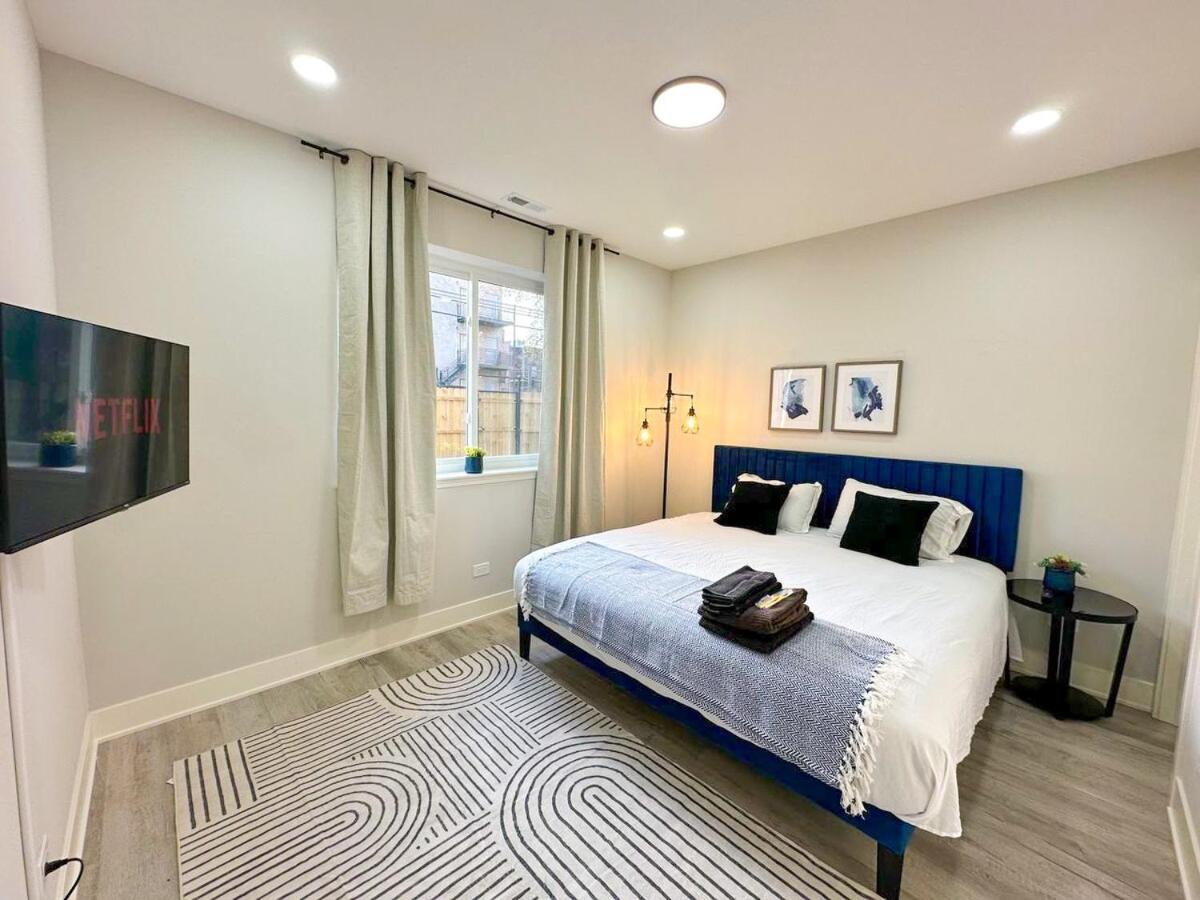 Spacious 3Br Family Oasis Sleeps 8 With Free Parking Near Medical District, Douglas Park And University Of Illinois Chicago * Chicago