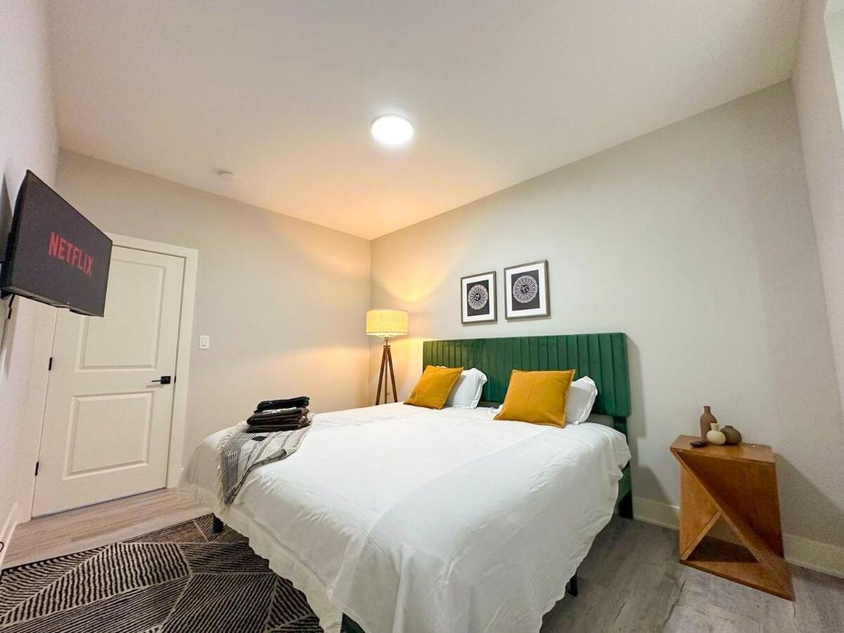 Apartment Spacious 3Br Family Oasis Sleeps 8 With Free Parking Near Medical District, Douglas Park And University Of Illinois Chicago *