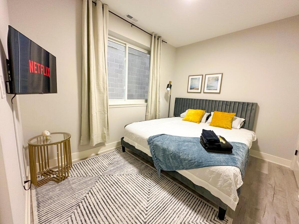 Apartment Spacious 3Br Family Oasis Sleeps 8 With Free Parking Near Medical District, Douglas Park And University Of Illinois Chicago *