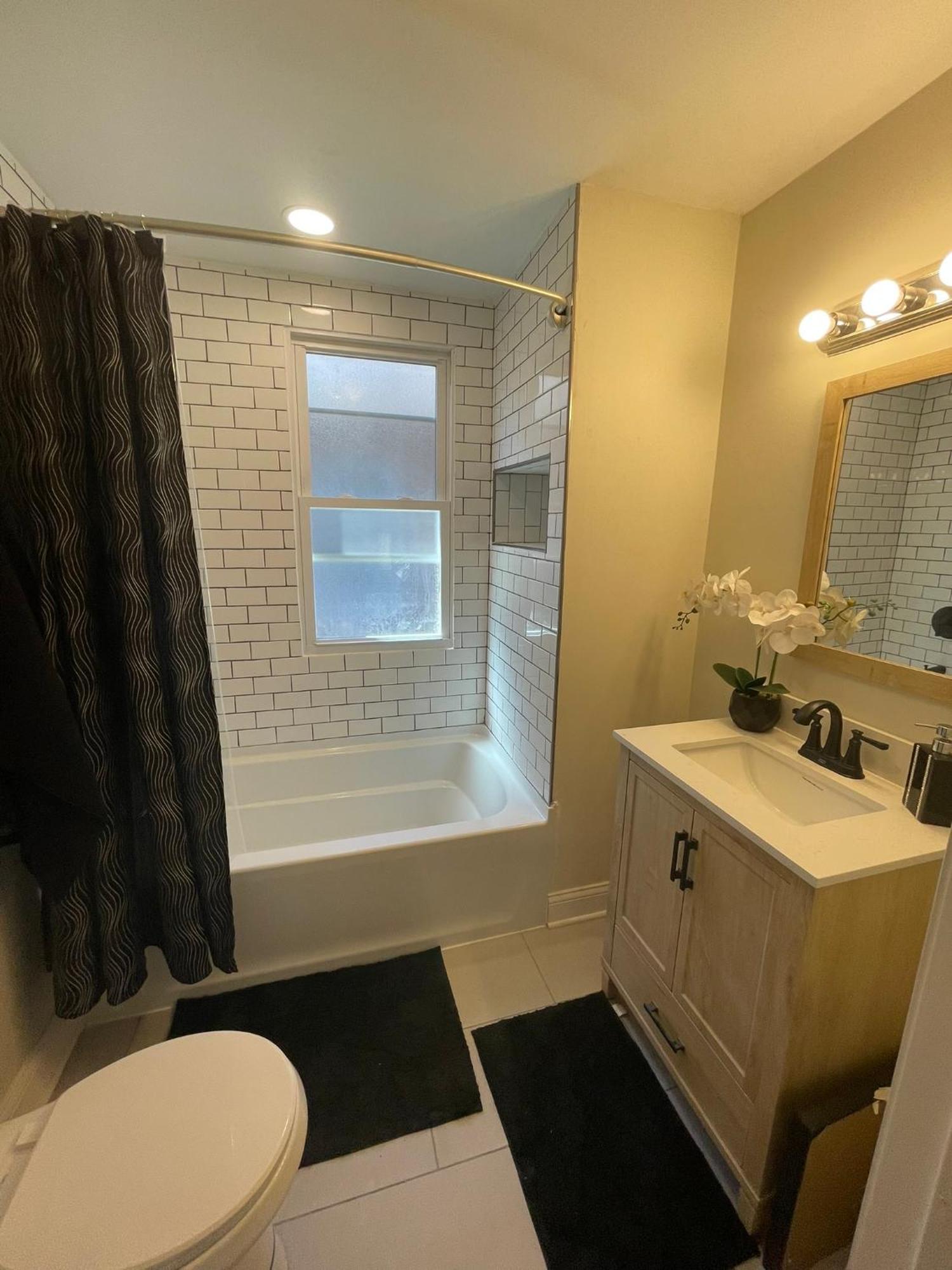 Apartment Midway Hideaway -cozy 1br- Parking Chicago