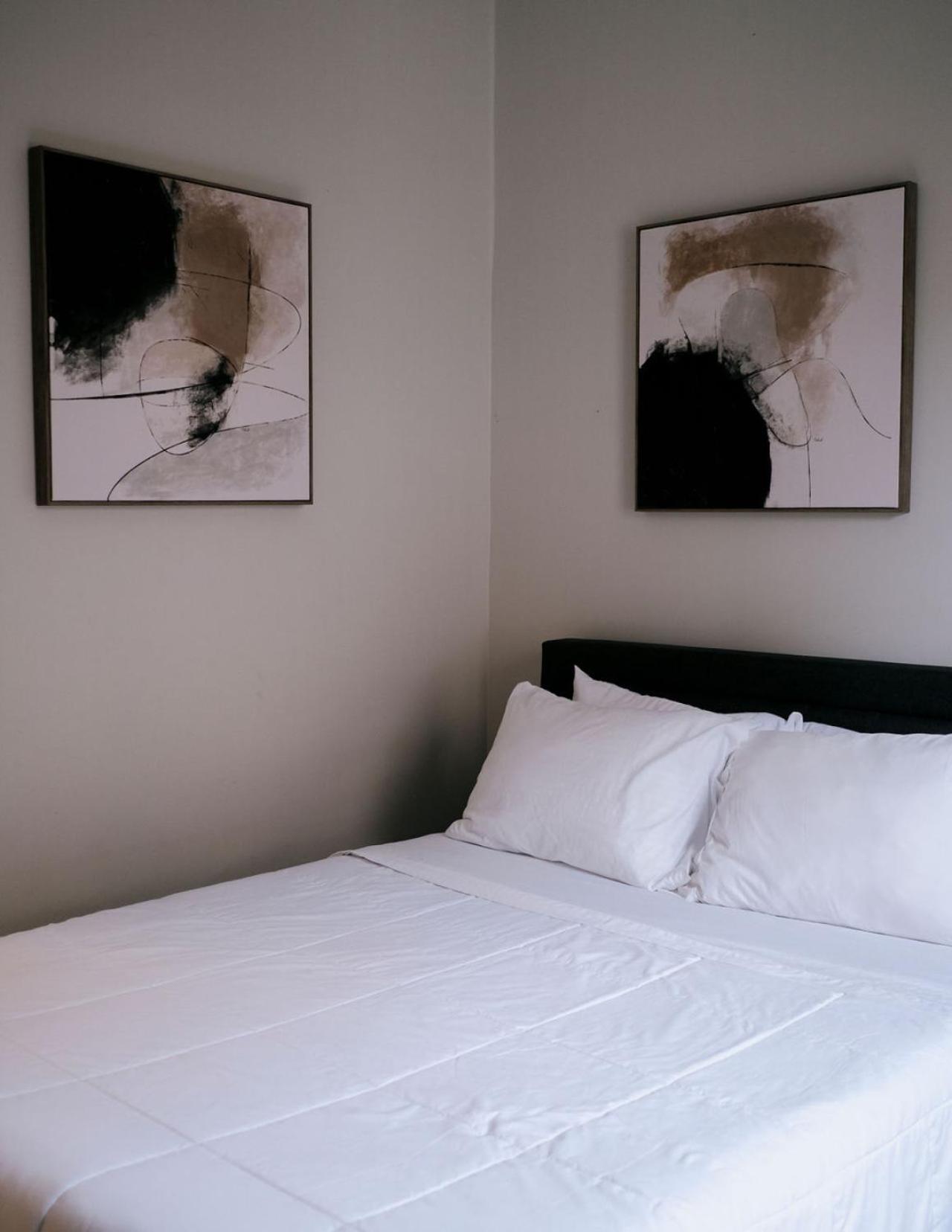 1 Rated 4br Lincoln Park House - King Bed *