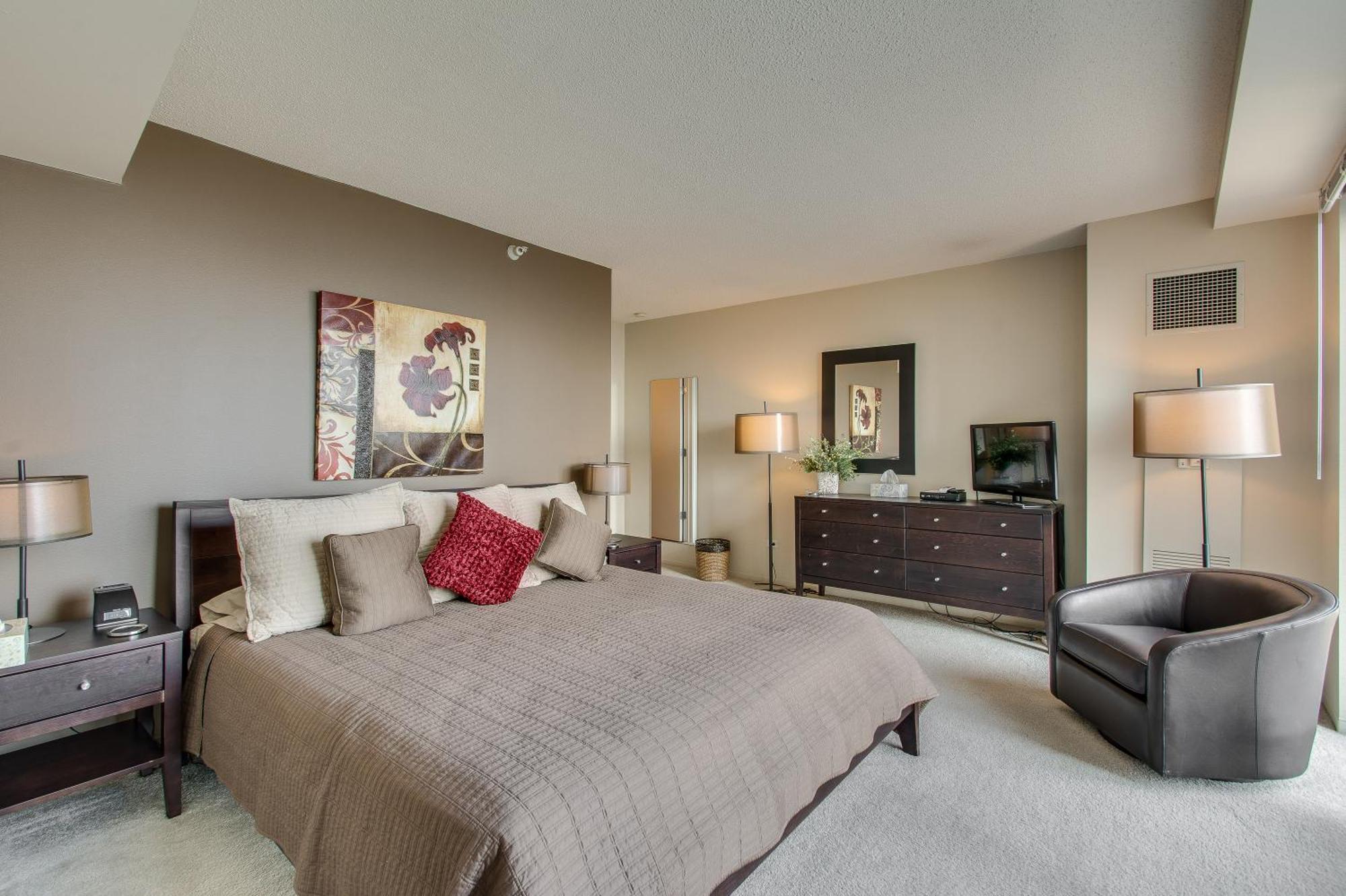 The Penthouse At Grand Plaza Aparthotel 4*