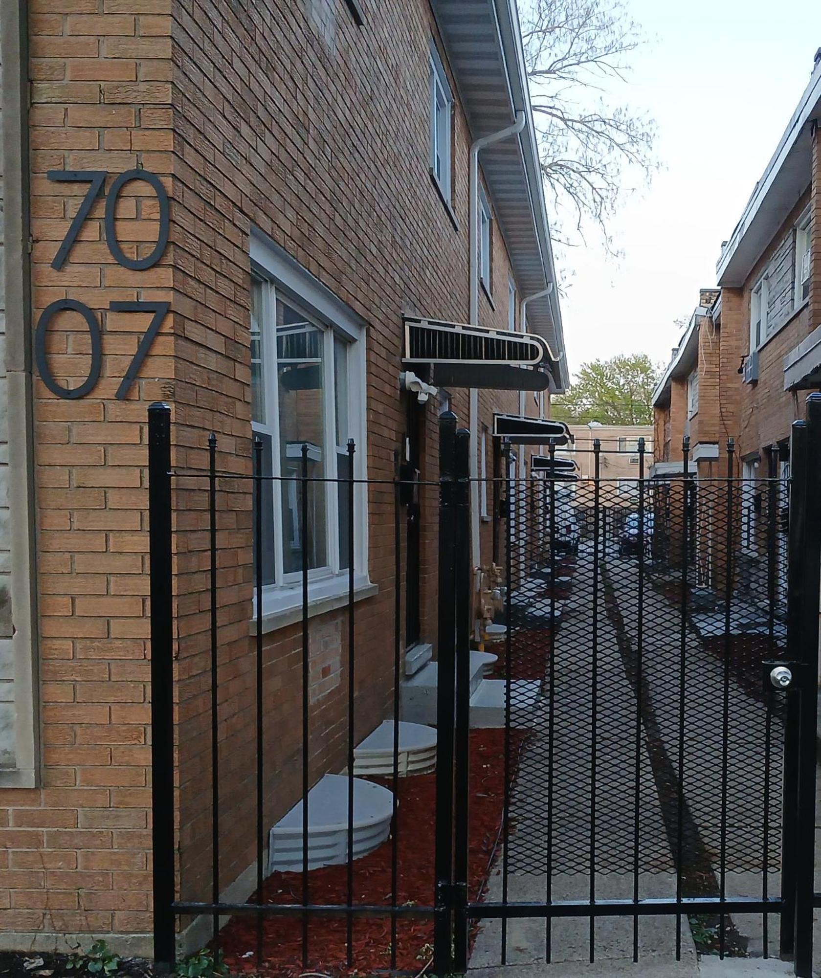 Quiet Townhome, Near Lakefront And Downtown - Superfast Wifi Apartamento *
