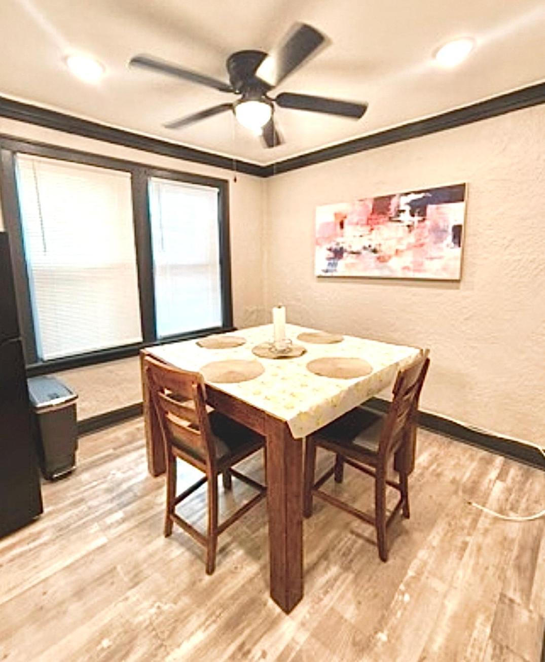 Quiet 1br, Eat-in Kitchen, Close To Midway * Chicago
