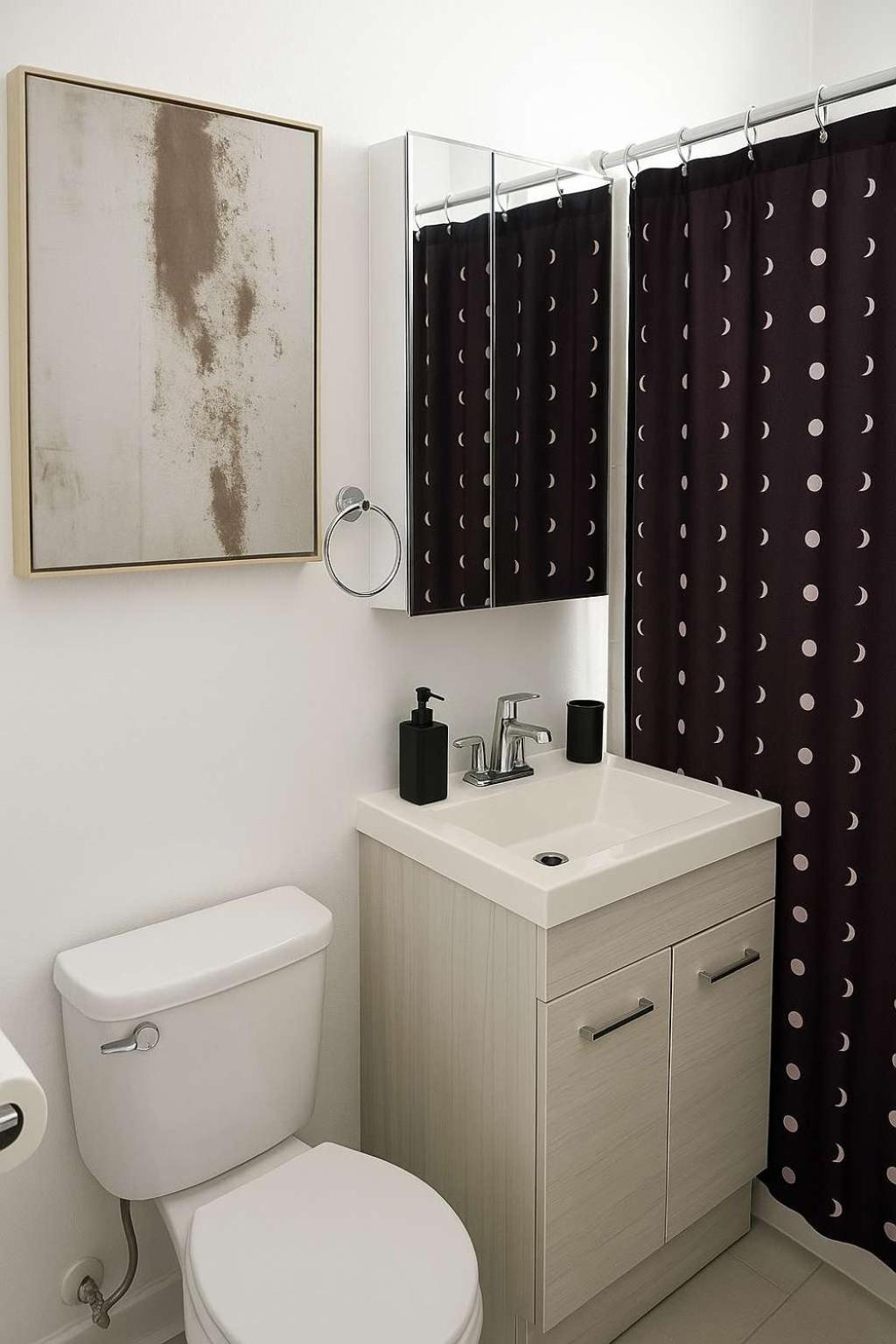 Modern 2br With Reliable Wi-fi - Roscoe 30 Apartment