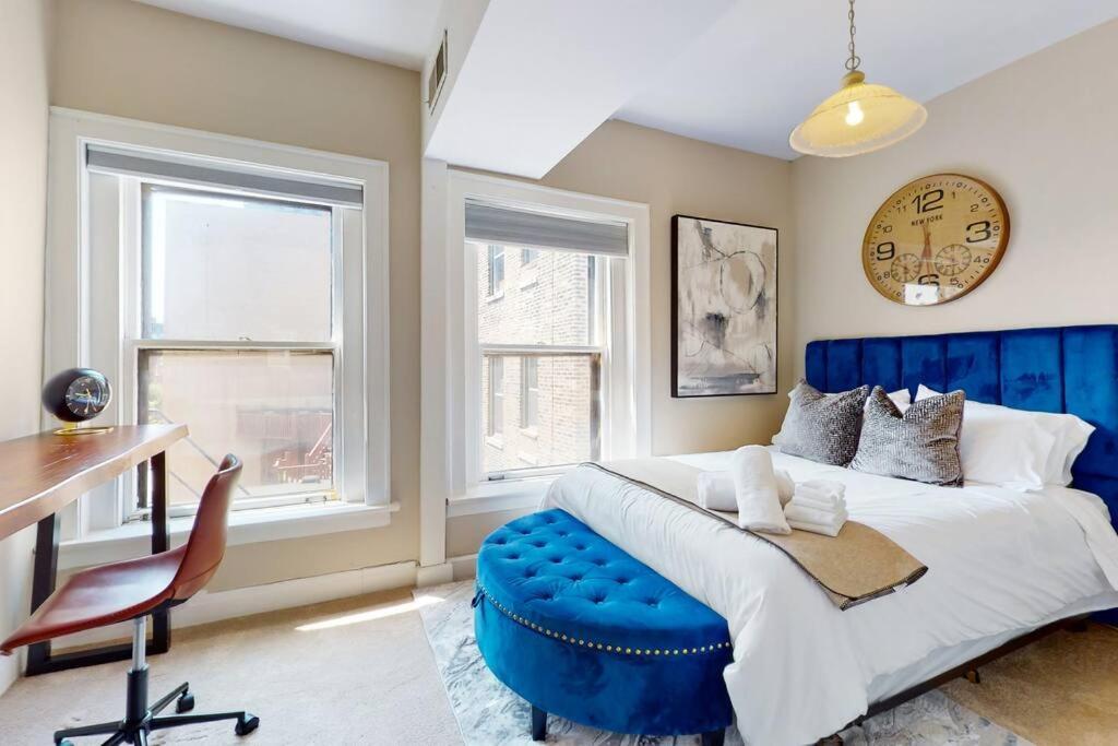 Apartamento Chic River North Retreat