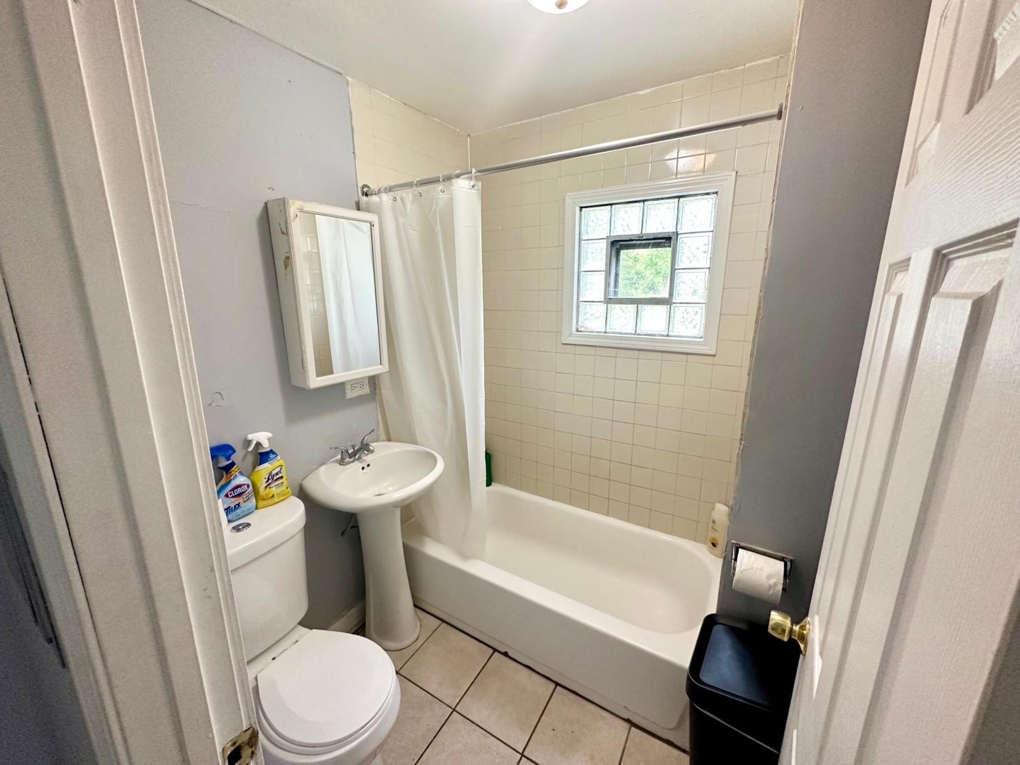 Amazing Place To Near Downtown Chicago!