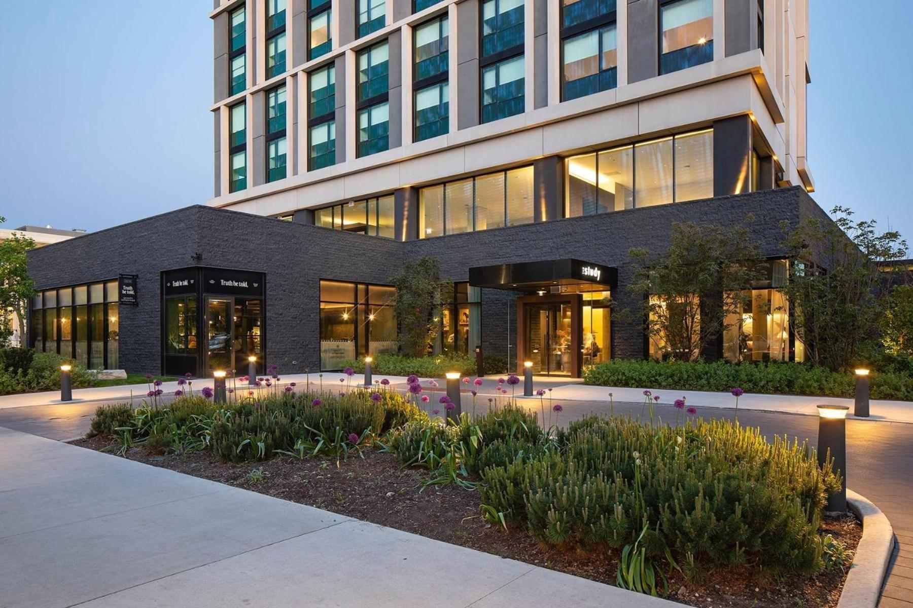 The Study At The Of Hotel Chicago