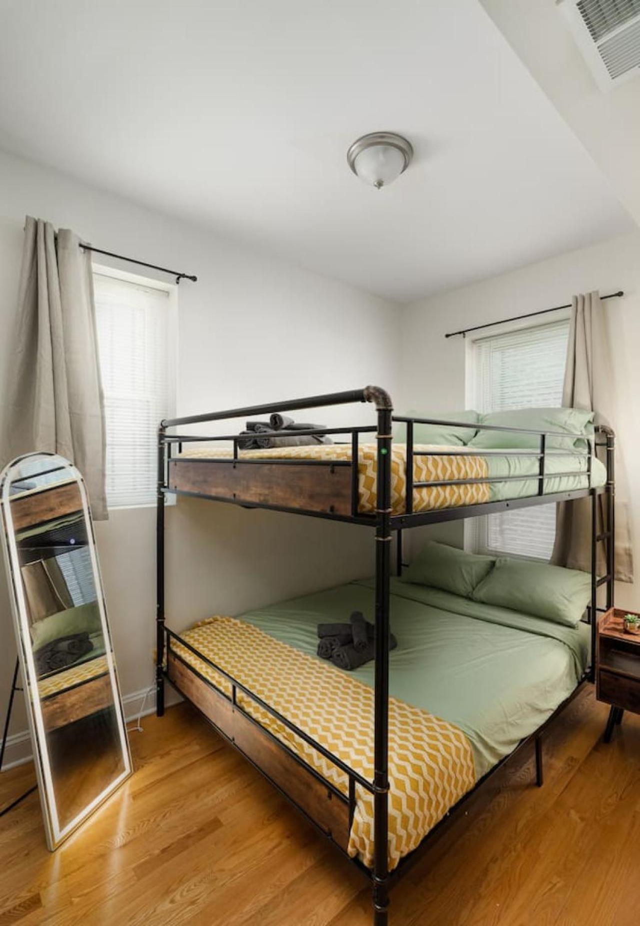 15mins Dt Wicker Park Gem Sleeps 7 Freepark Apartamento