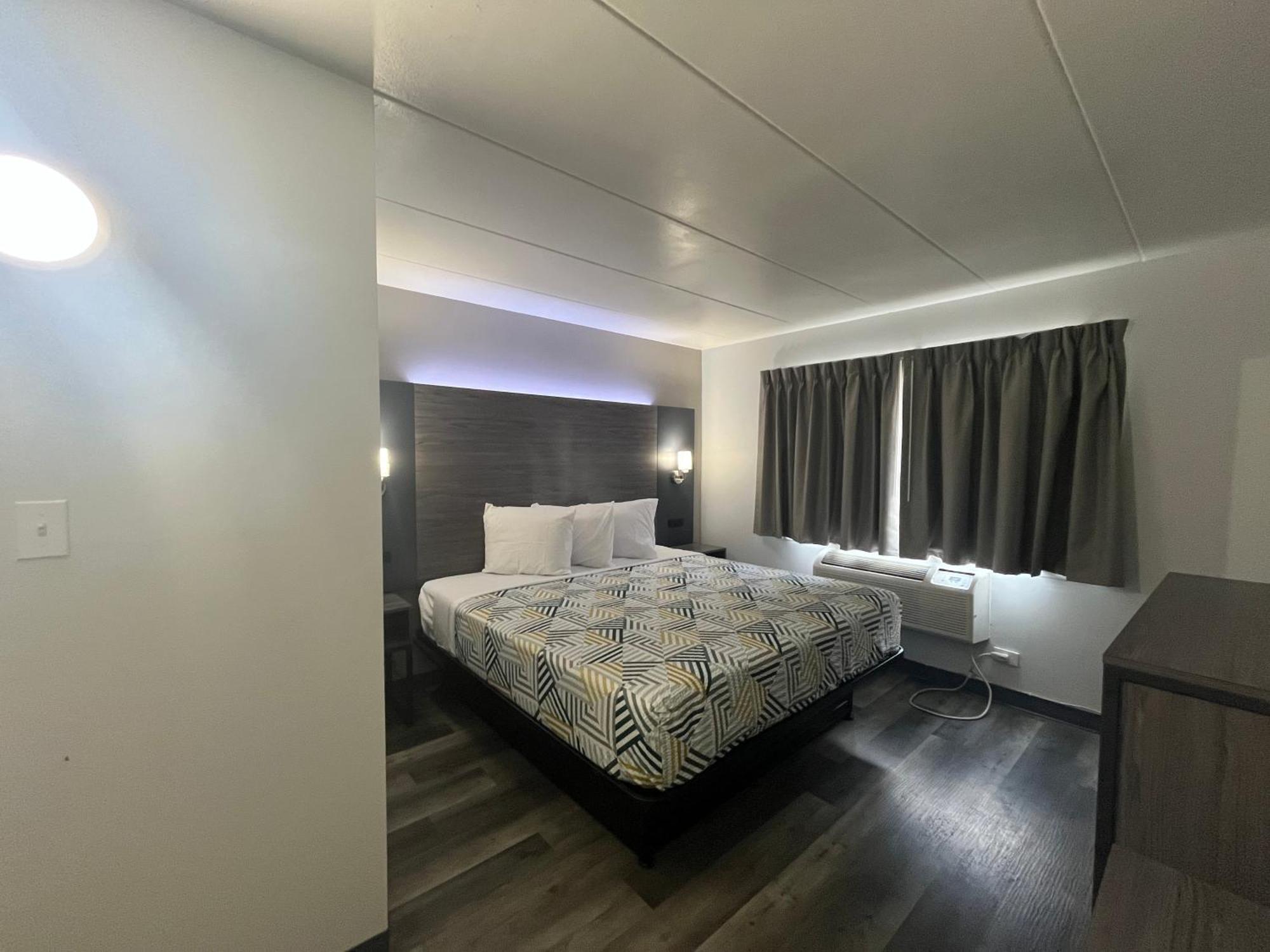 6 Chicago, Il - Halsted Hotel 2*