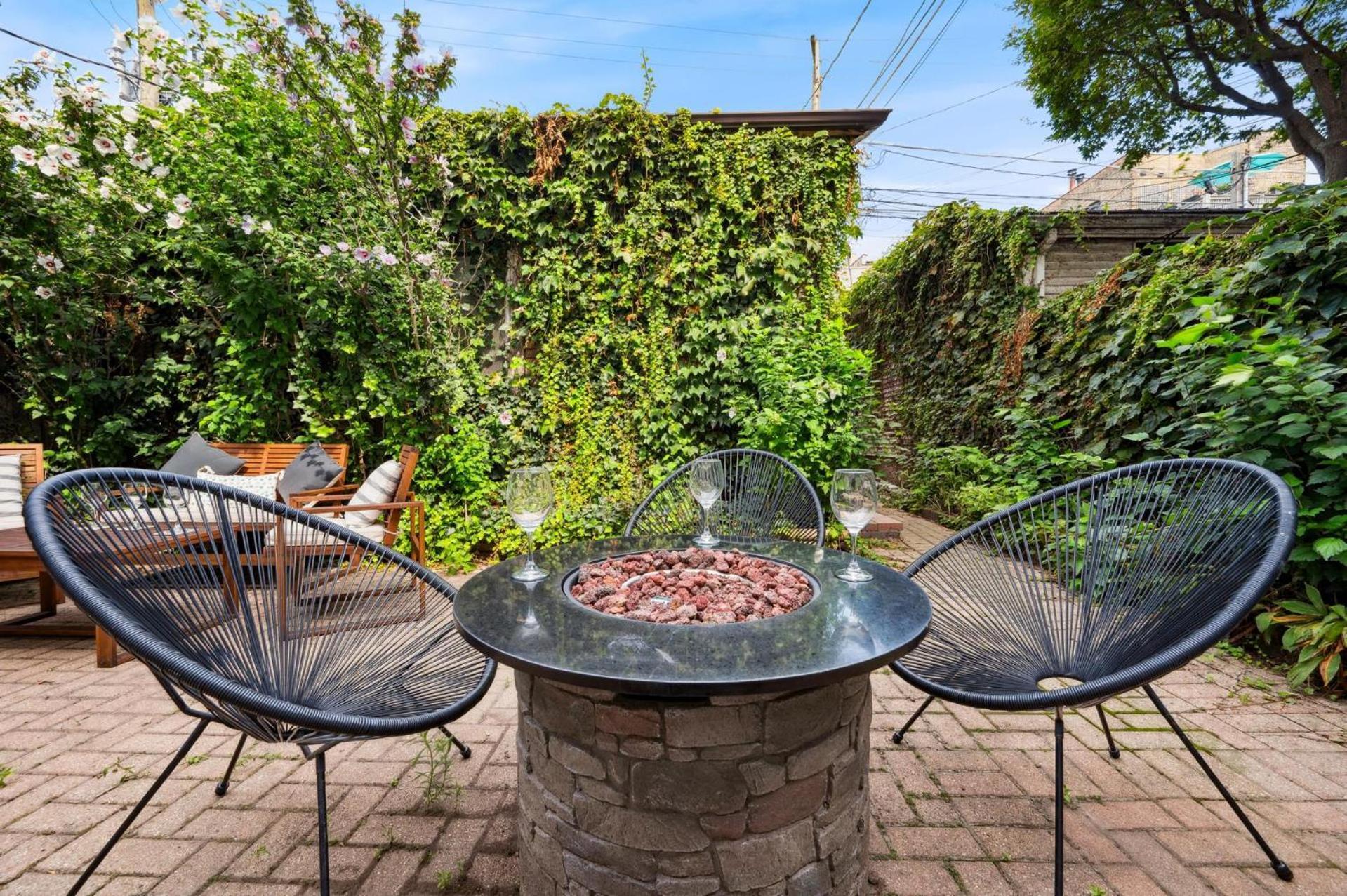 Wrigley 4br Home, Sleeps 10