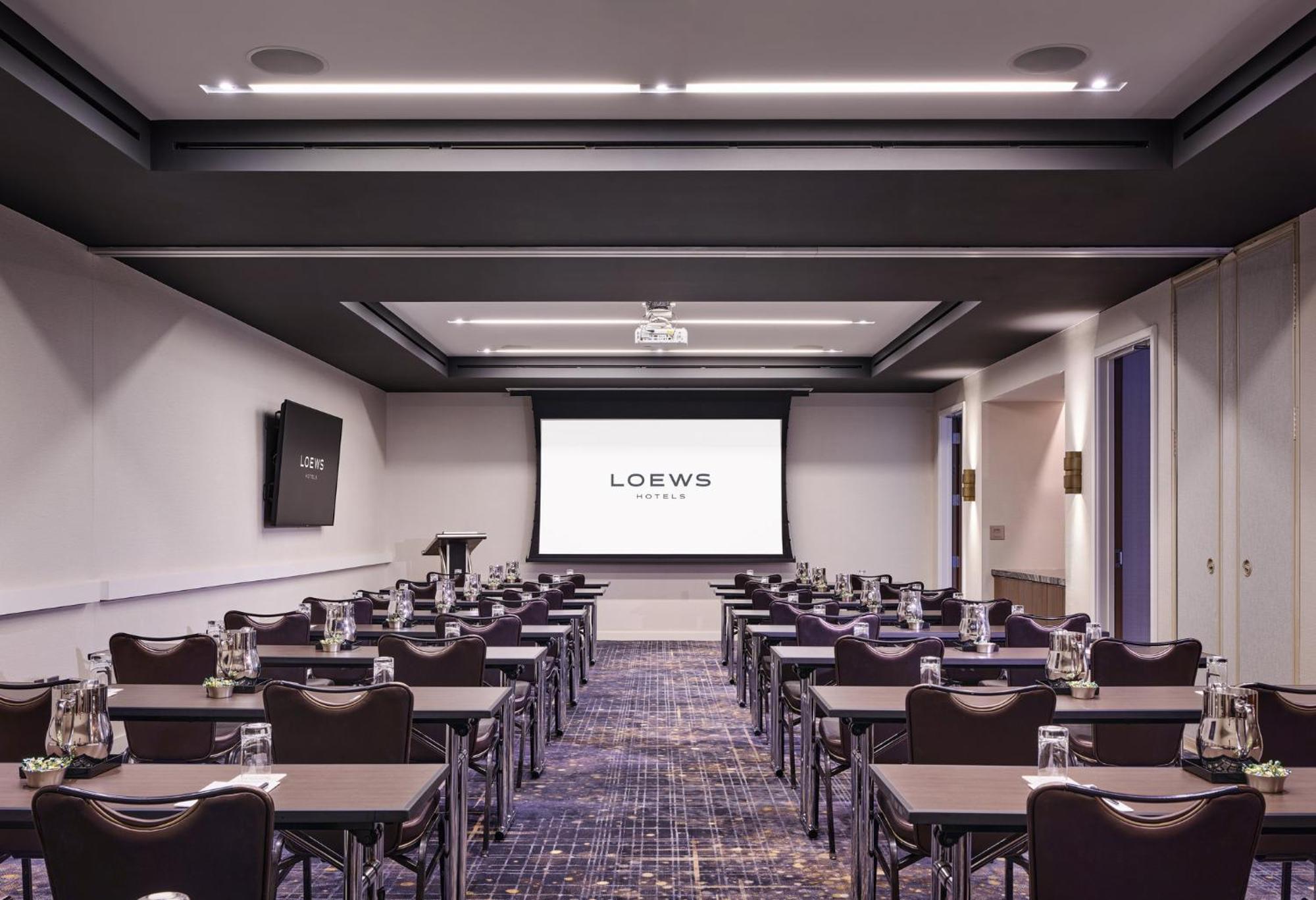 Hotel Loews