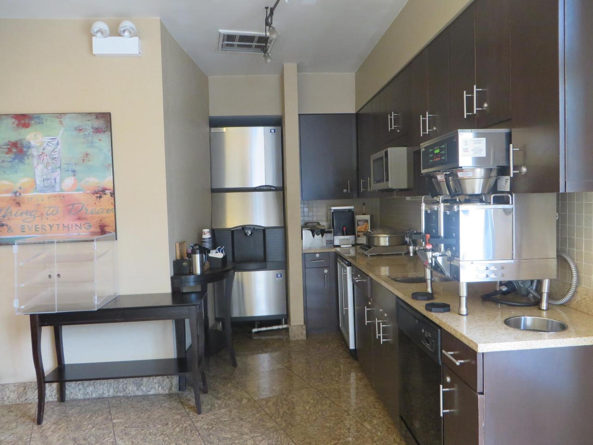 Western Hawthorne Terrace 3*