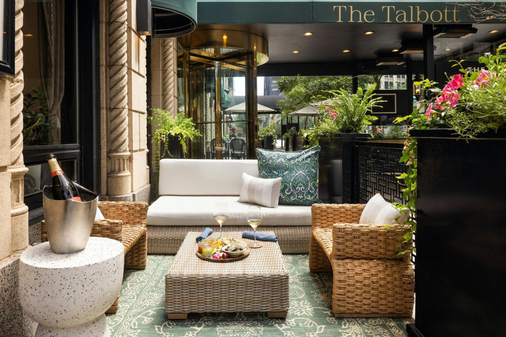 Hotel The Talbott, Autograph Collection 4*