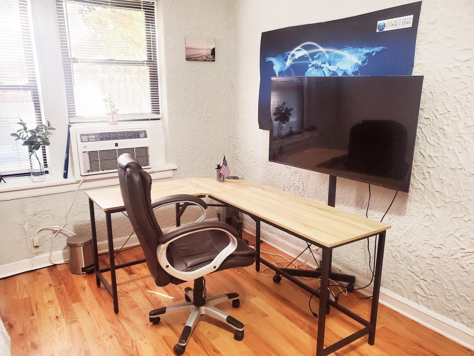 Apartment Entire In Heart Of Lincoln Park & Sea And