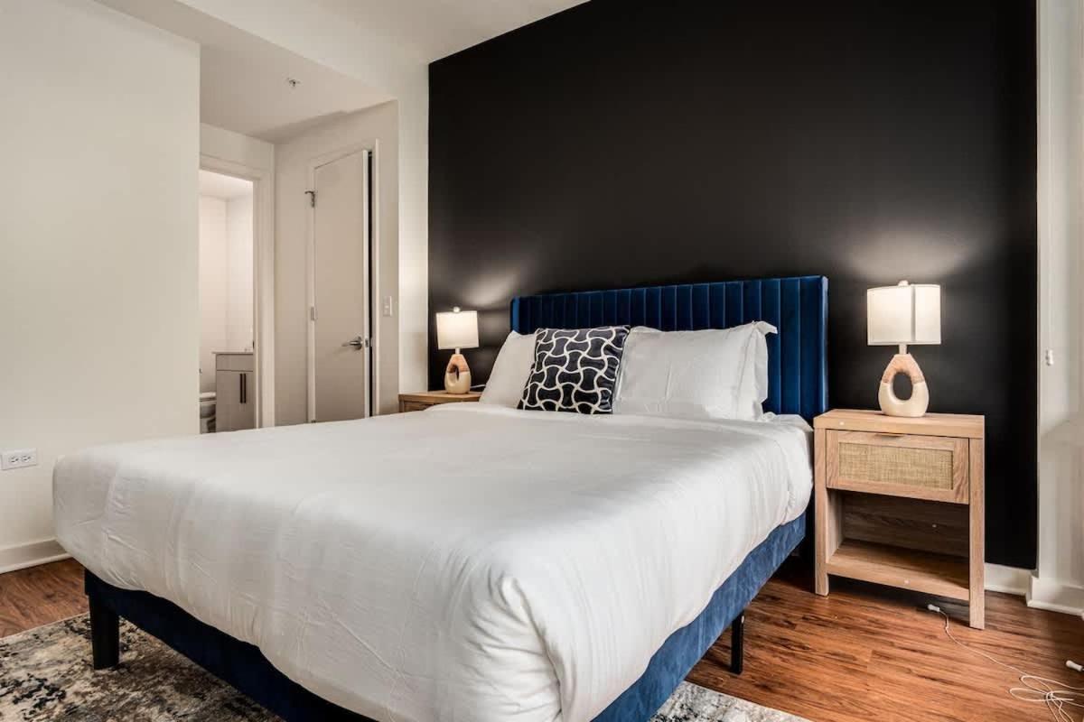 Boulevard 5 Mins To Riverwalk & Mag Mile 03 Apartment *