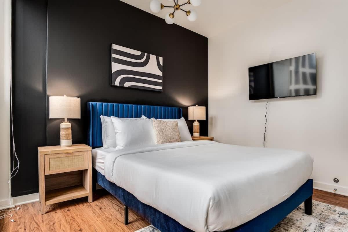 Apartment Boulevard Walk Everywhere 5 Mins To Magnificent Mile River North 05 *