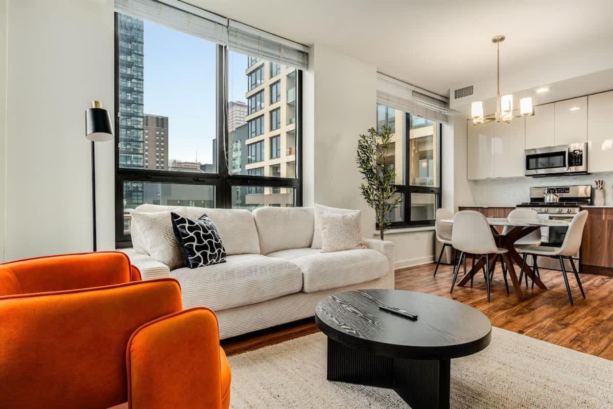 Boulevard Walk Everywhere 5 Mins To Magnificent Mile River North 02 * Chicago