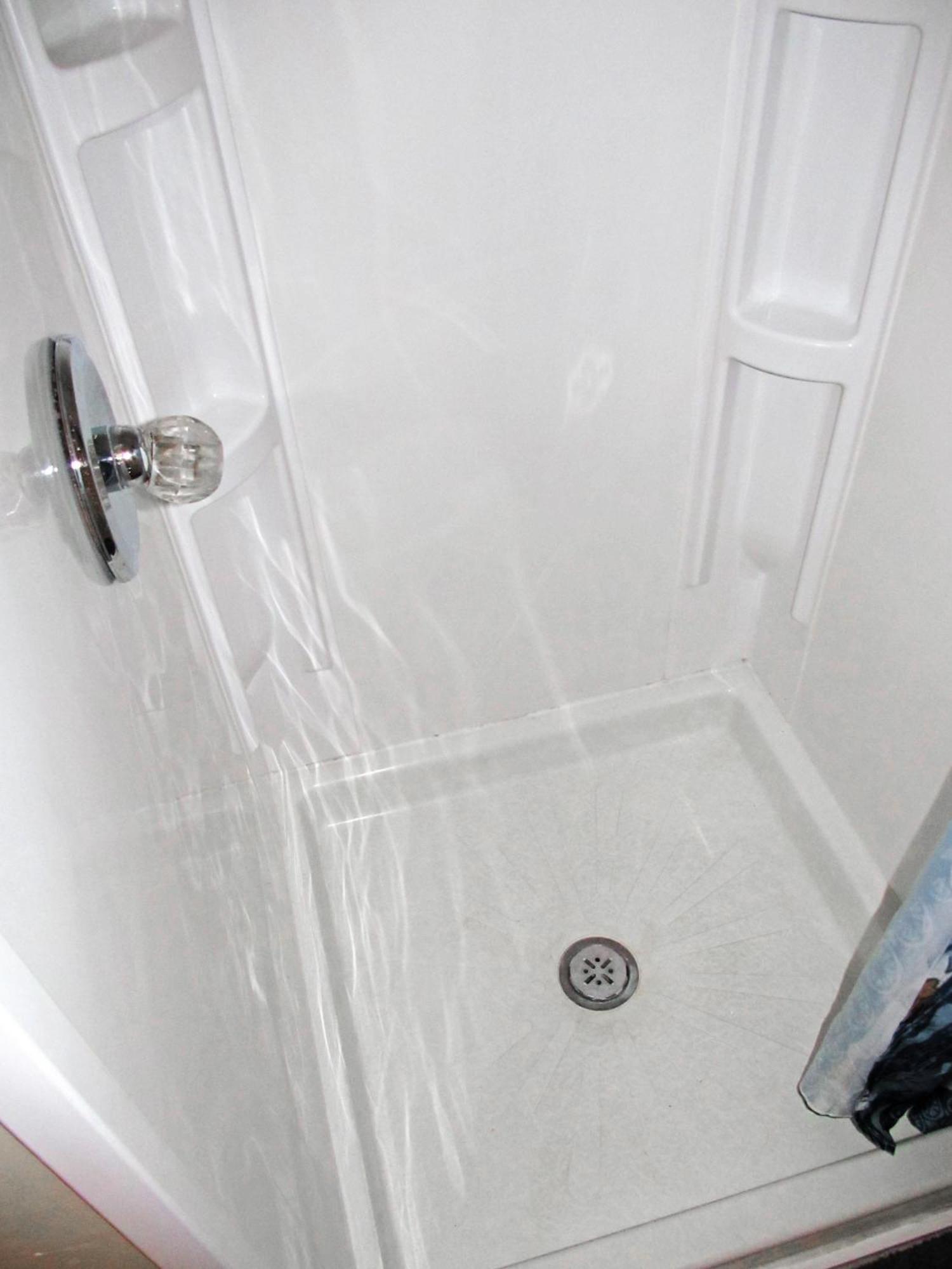 Cozy Vintage Near Downtown Apartment