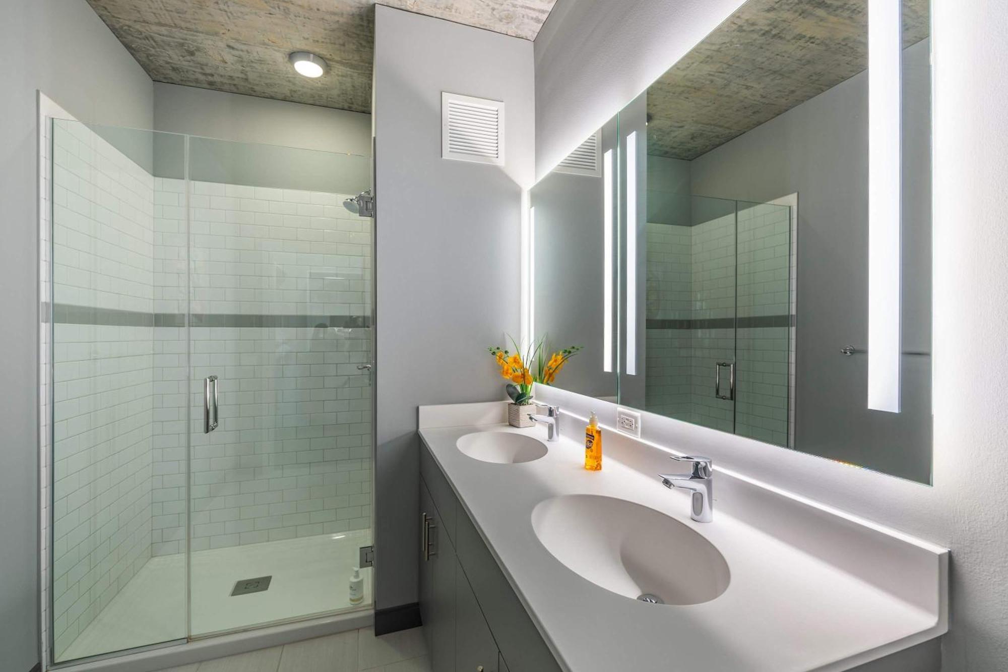 Bright & Modern 2br Perfect Escape