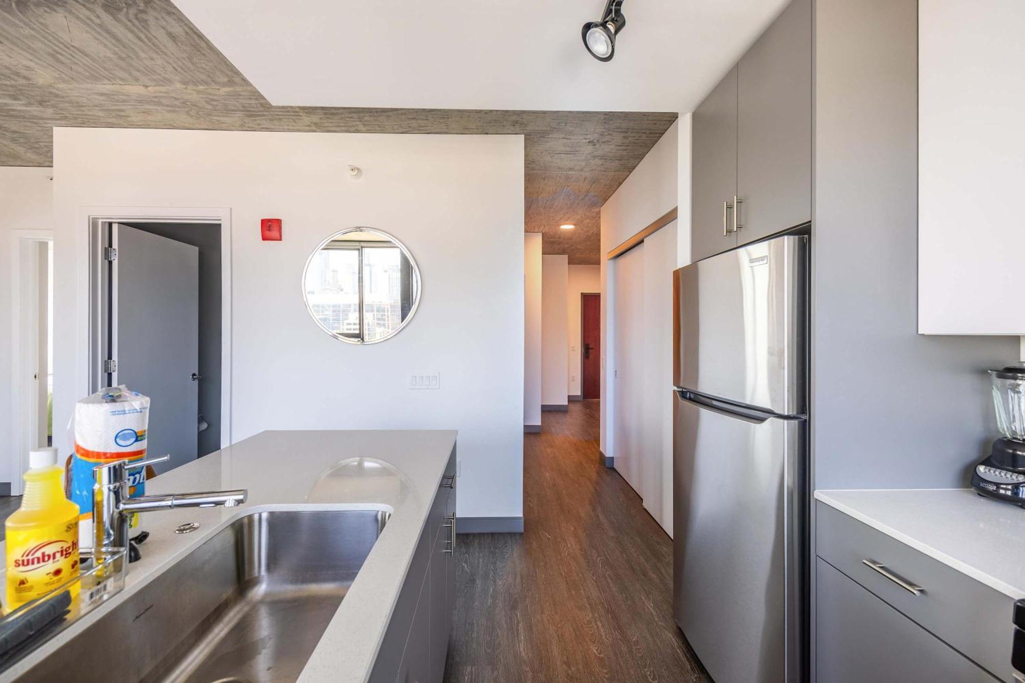 Bright & Modern 2br Perfect Escape Chicago