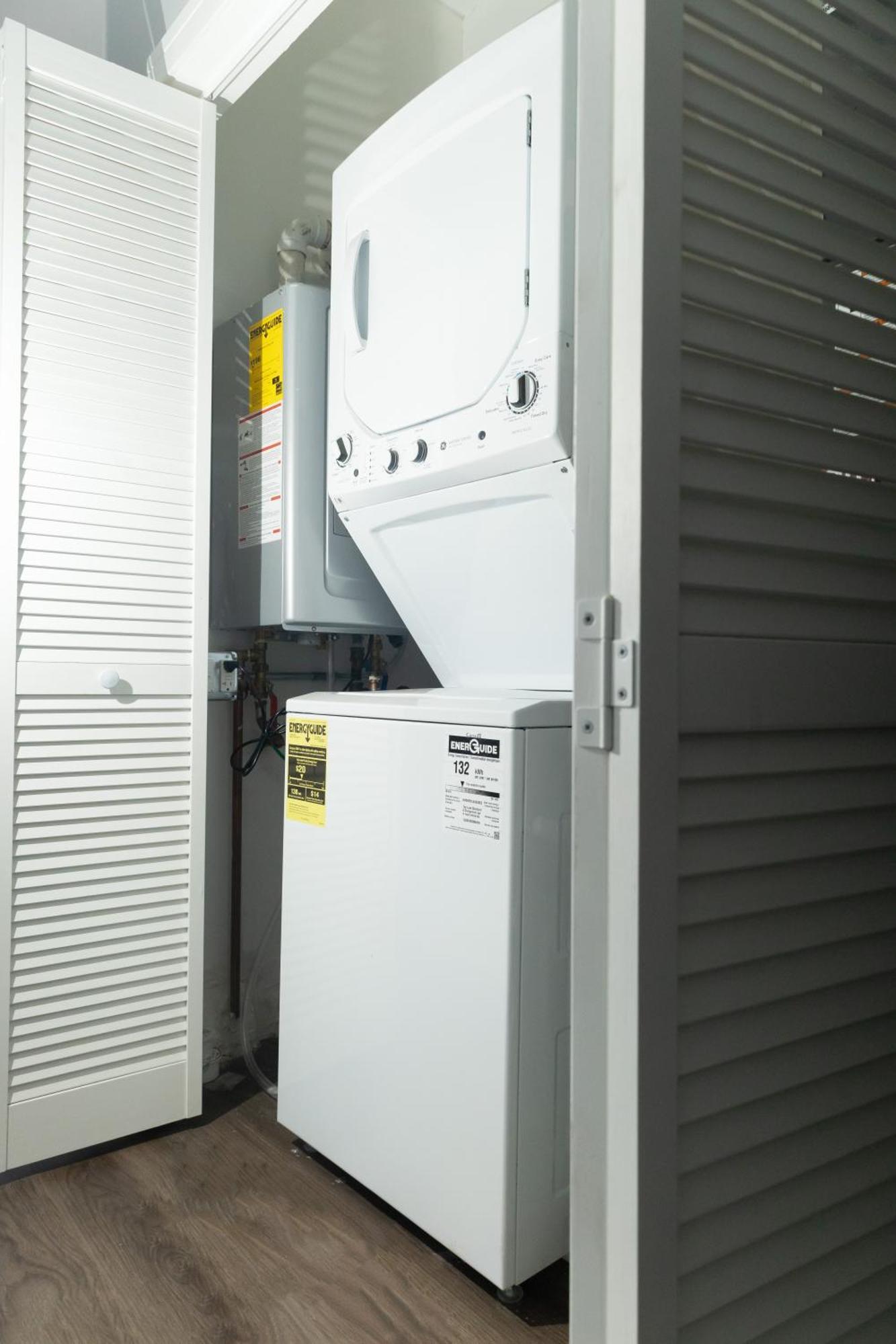 Shared, Spacious Near Uchicago And Obama Center Chicago