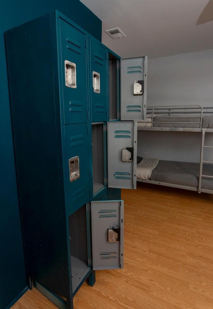 Parthenon Hostel Chicago