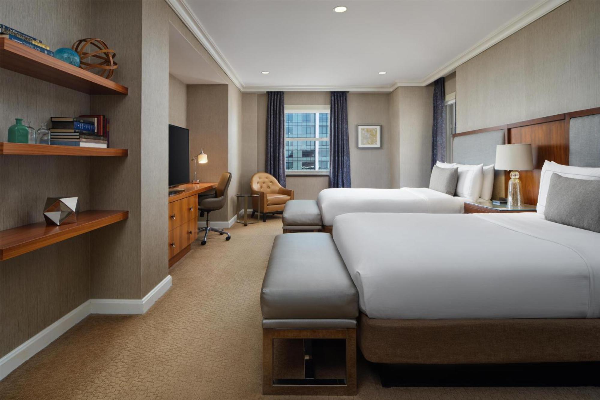 Hilton Hotel 3*