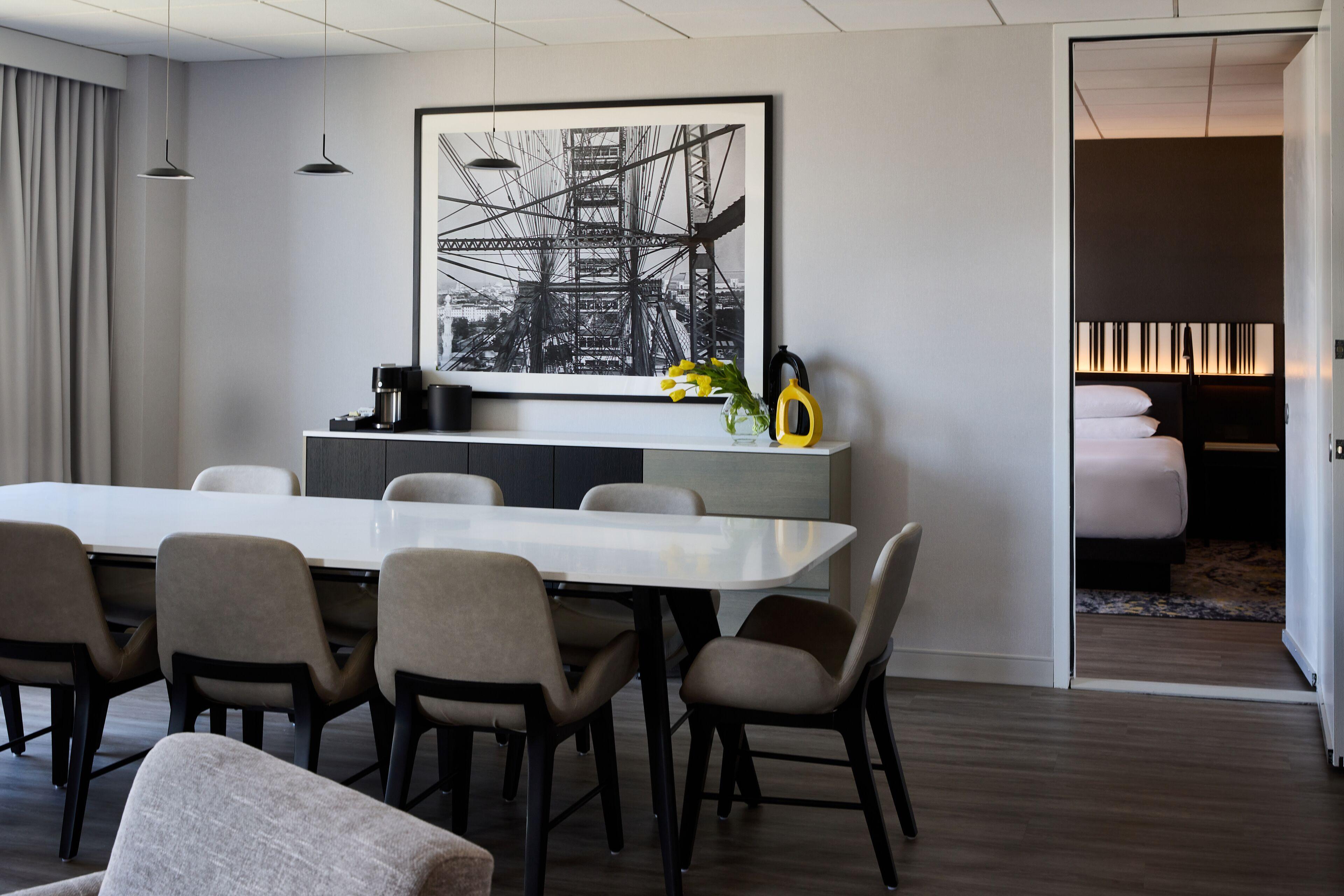 Hyatt Regency Chicago