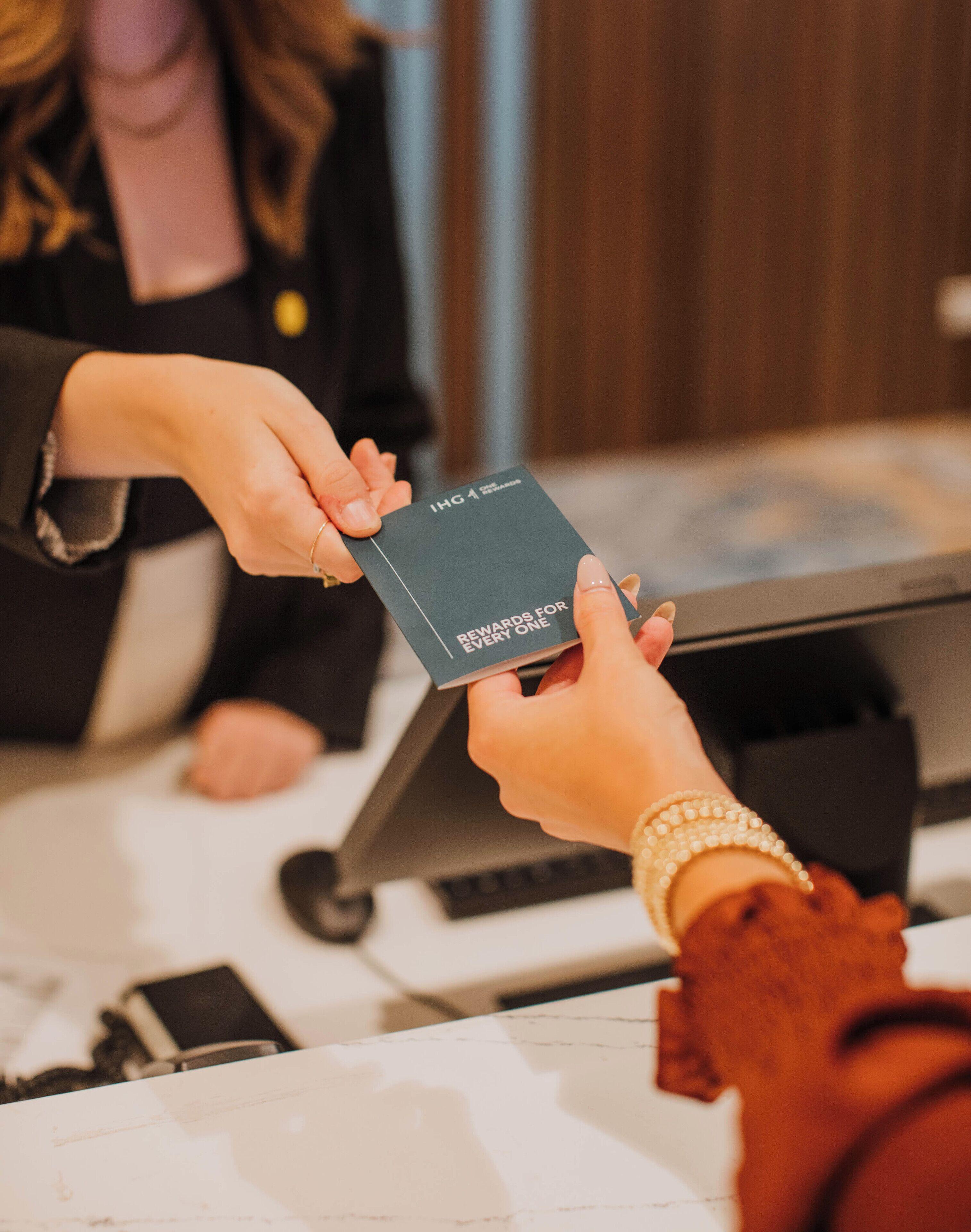 Mart Plaza River North, An Ihg 4*