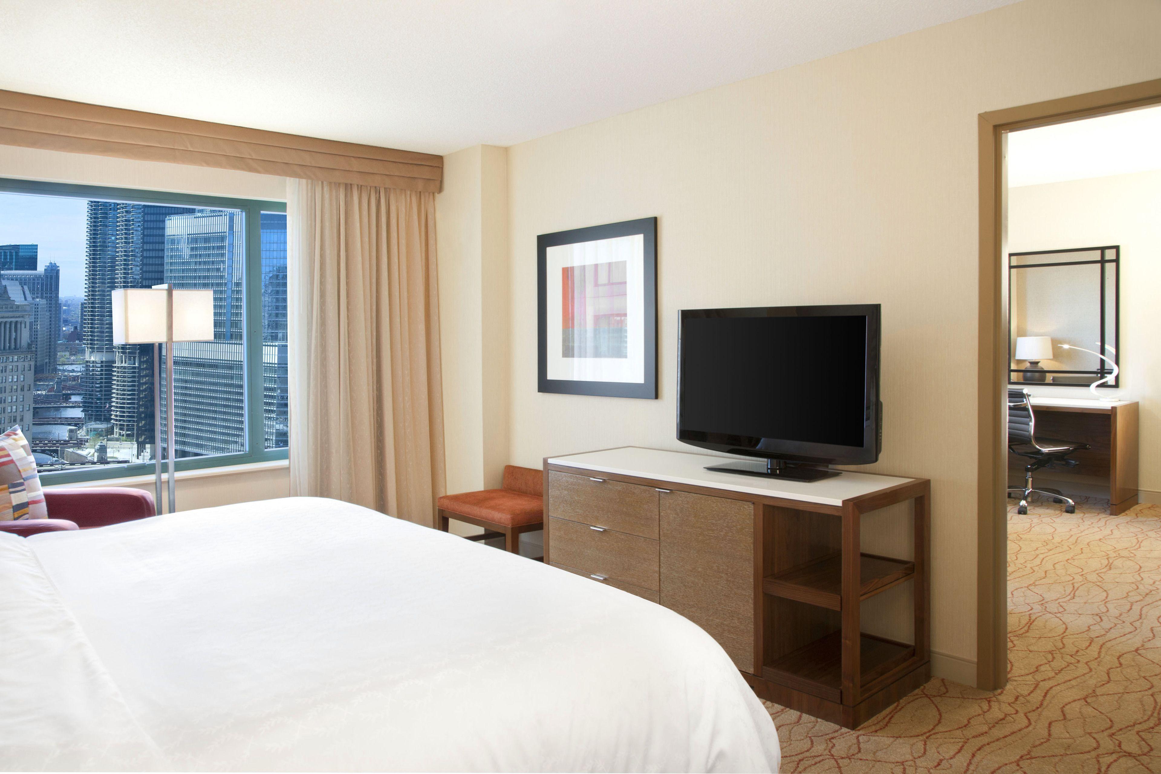 Sheraton Grand Riverwalk Chicago