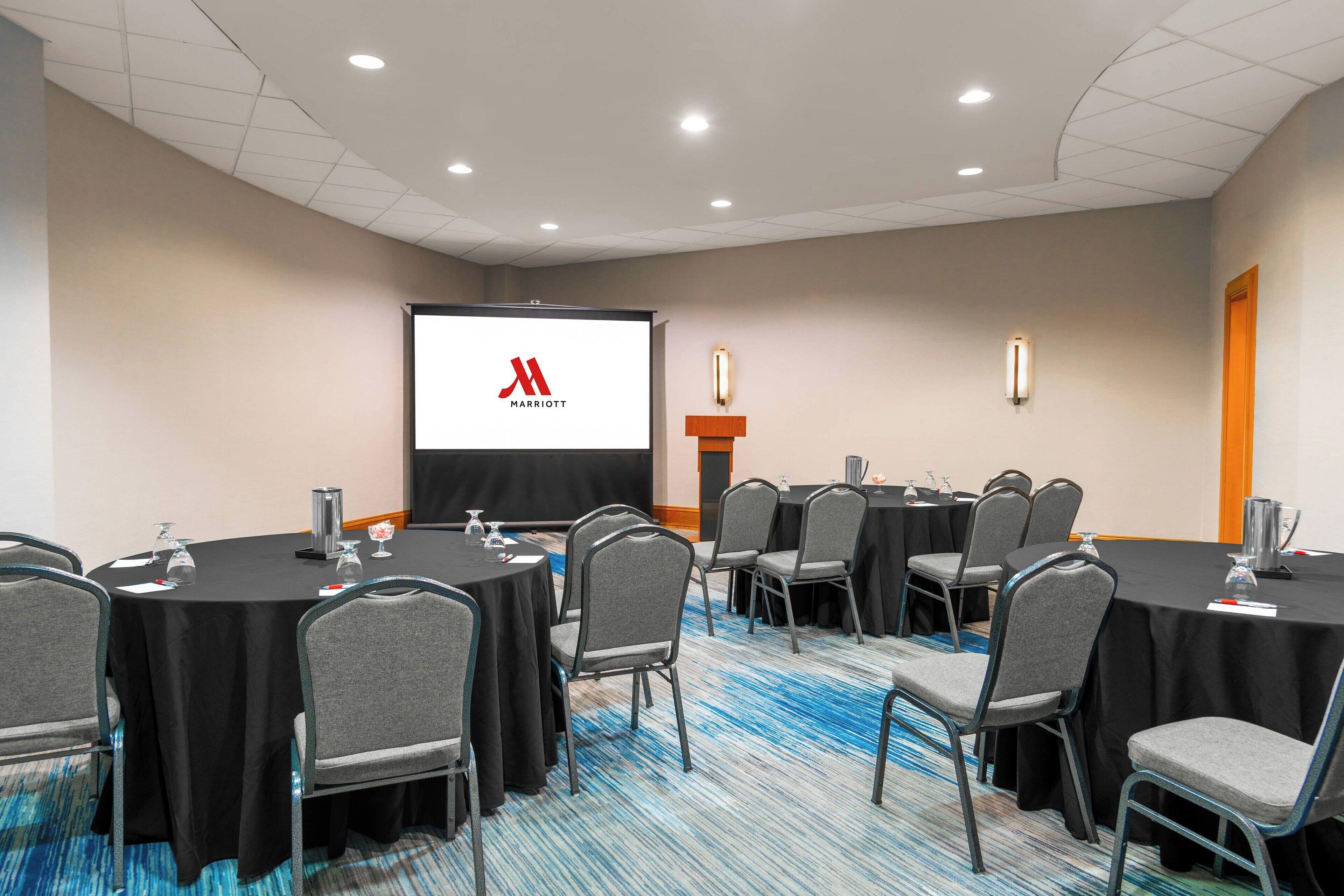 Courtyard By Marriott At Medical District-uic 3* Chicago
