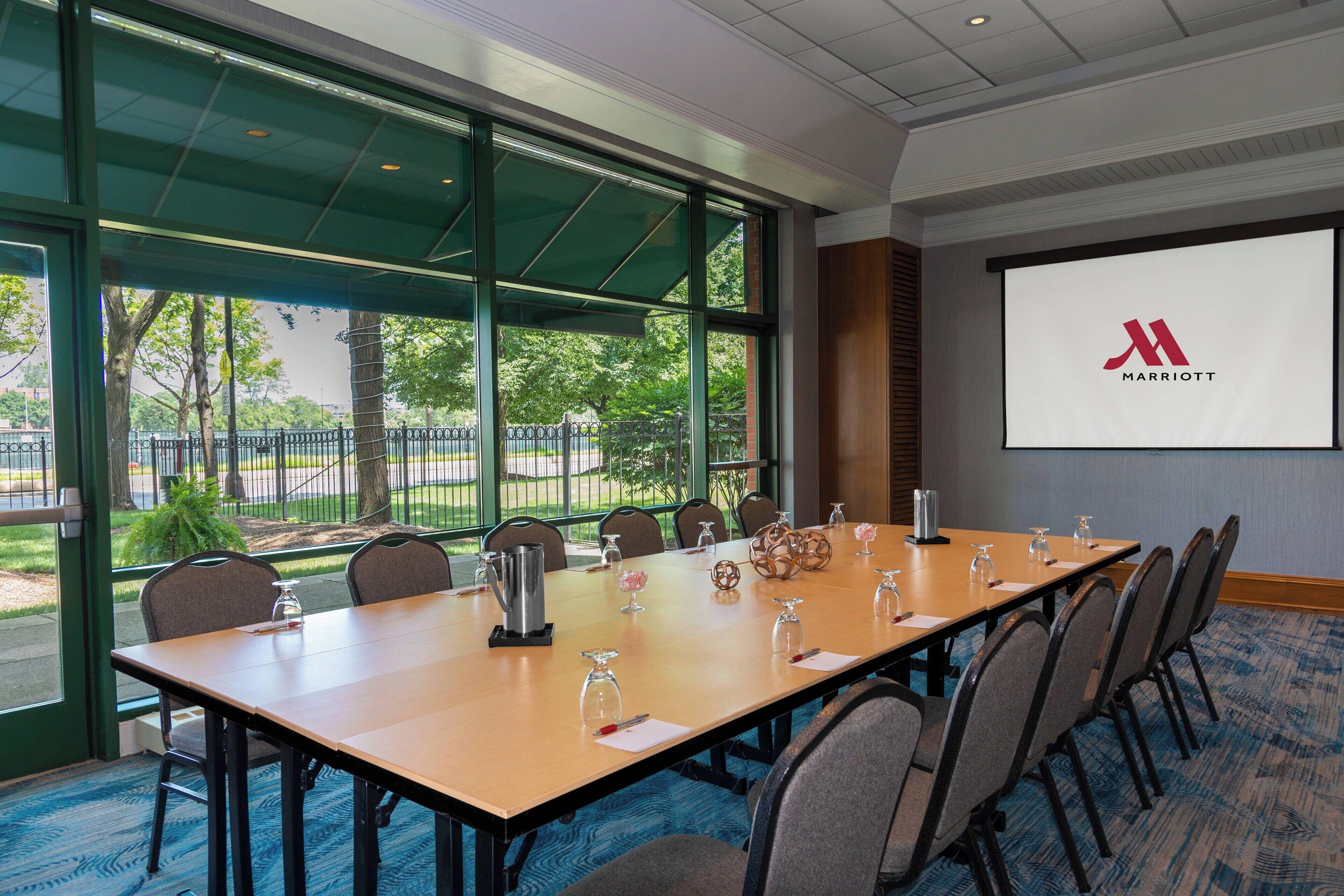 Courtyard By Marriott At Medical District-uic Hotel